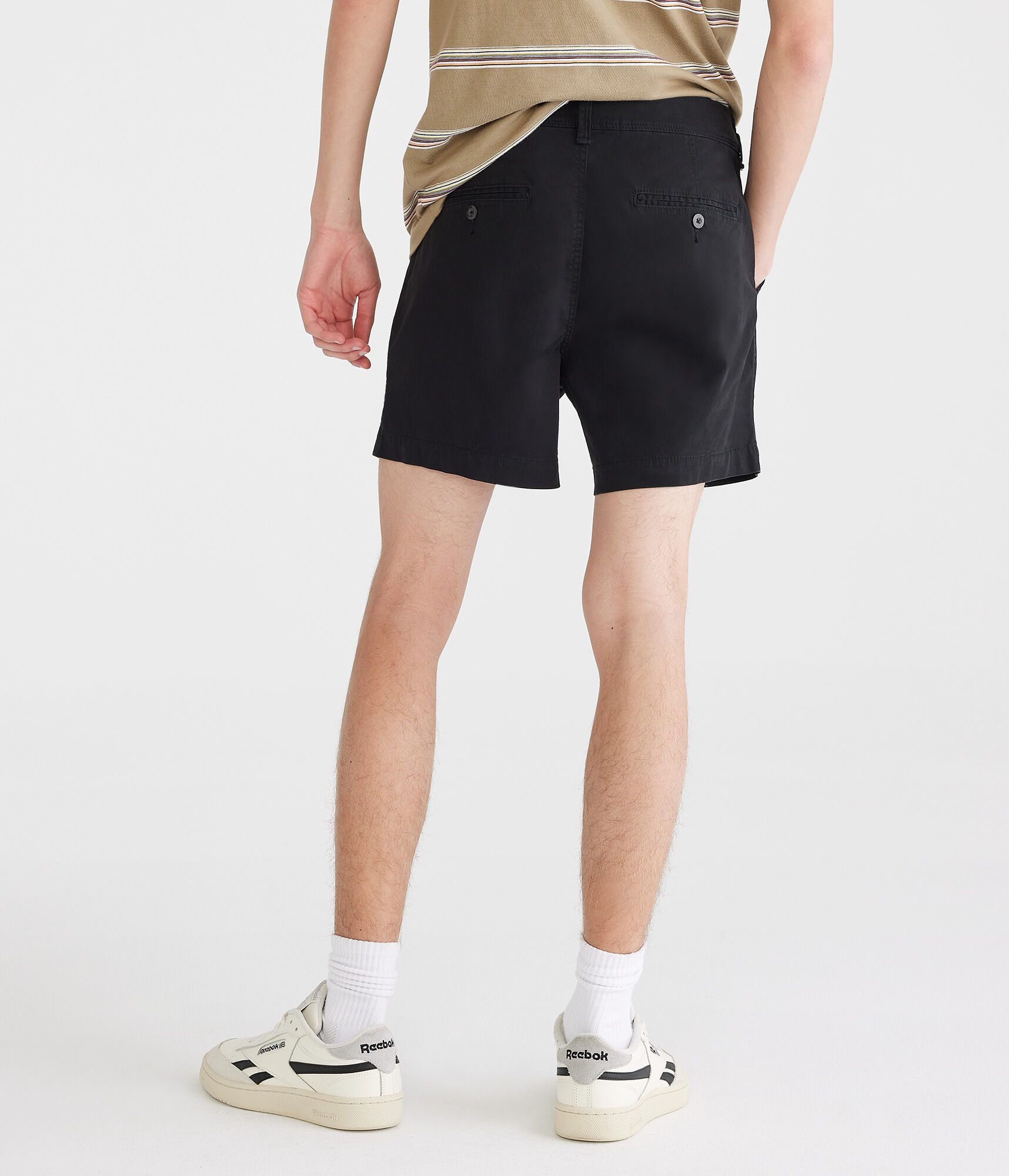 Coast Chino Shorts 5.5"