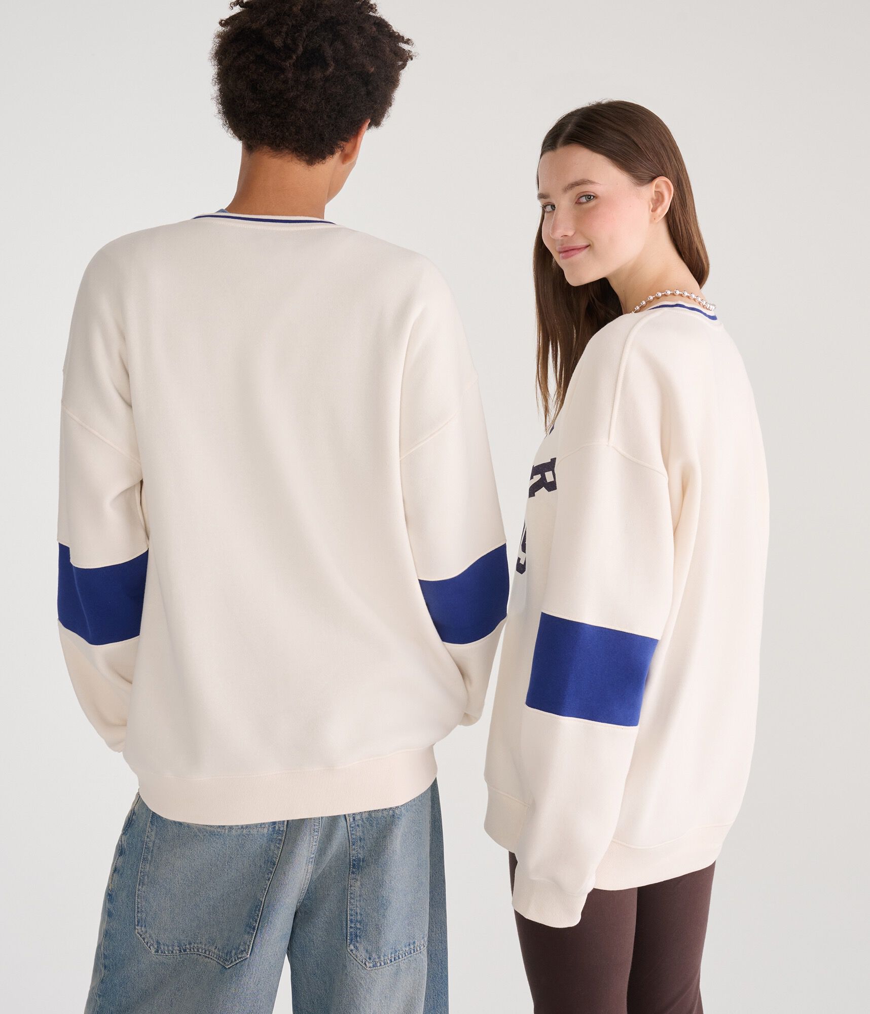 Denver Broncos V-Neck Sweatshirt
