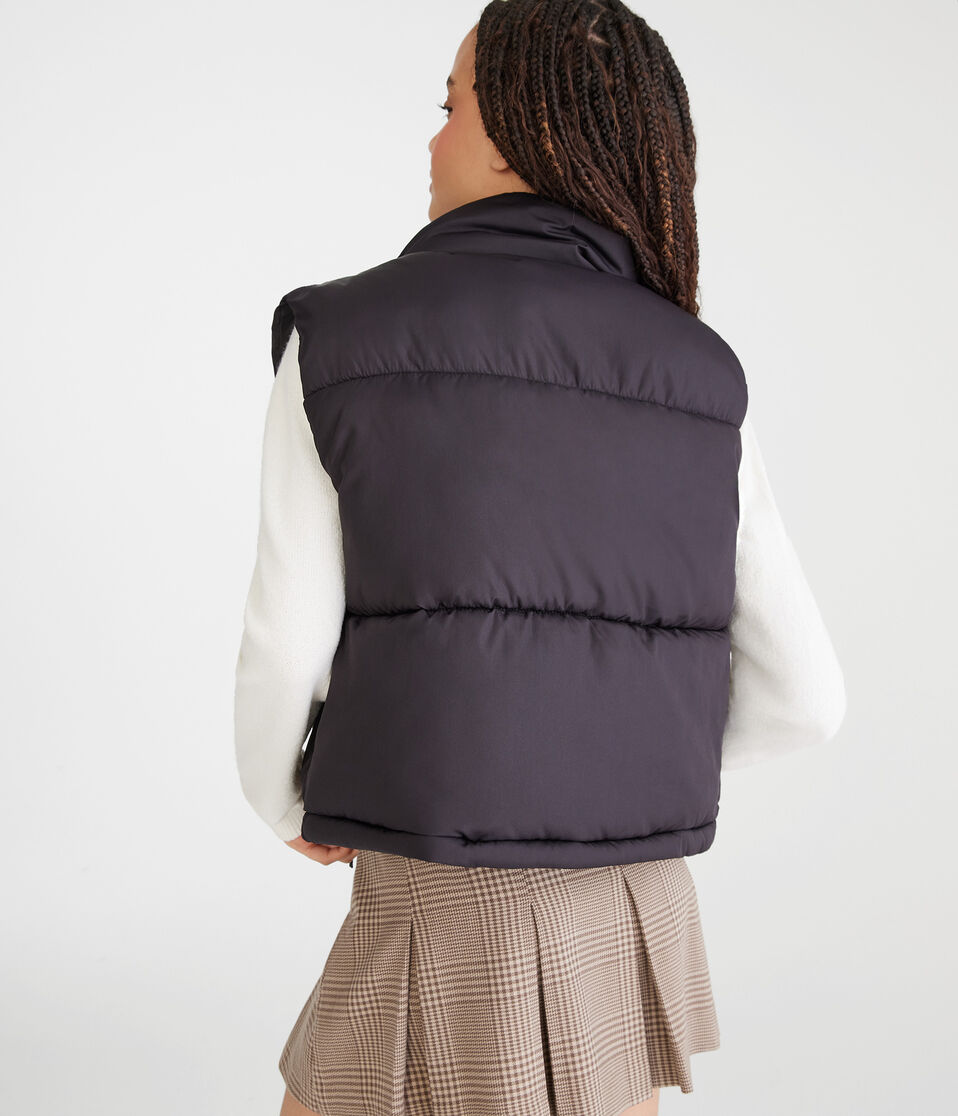 Lightweight Cropped Puffer Vest