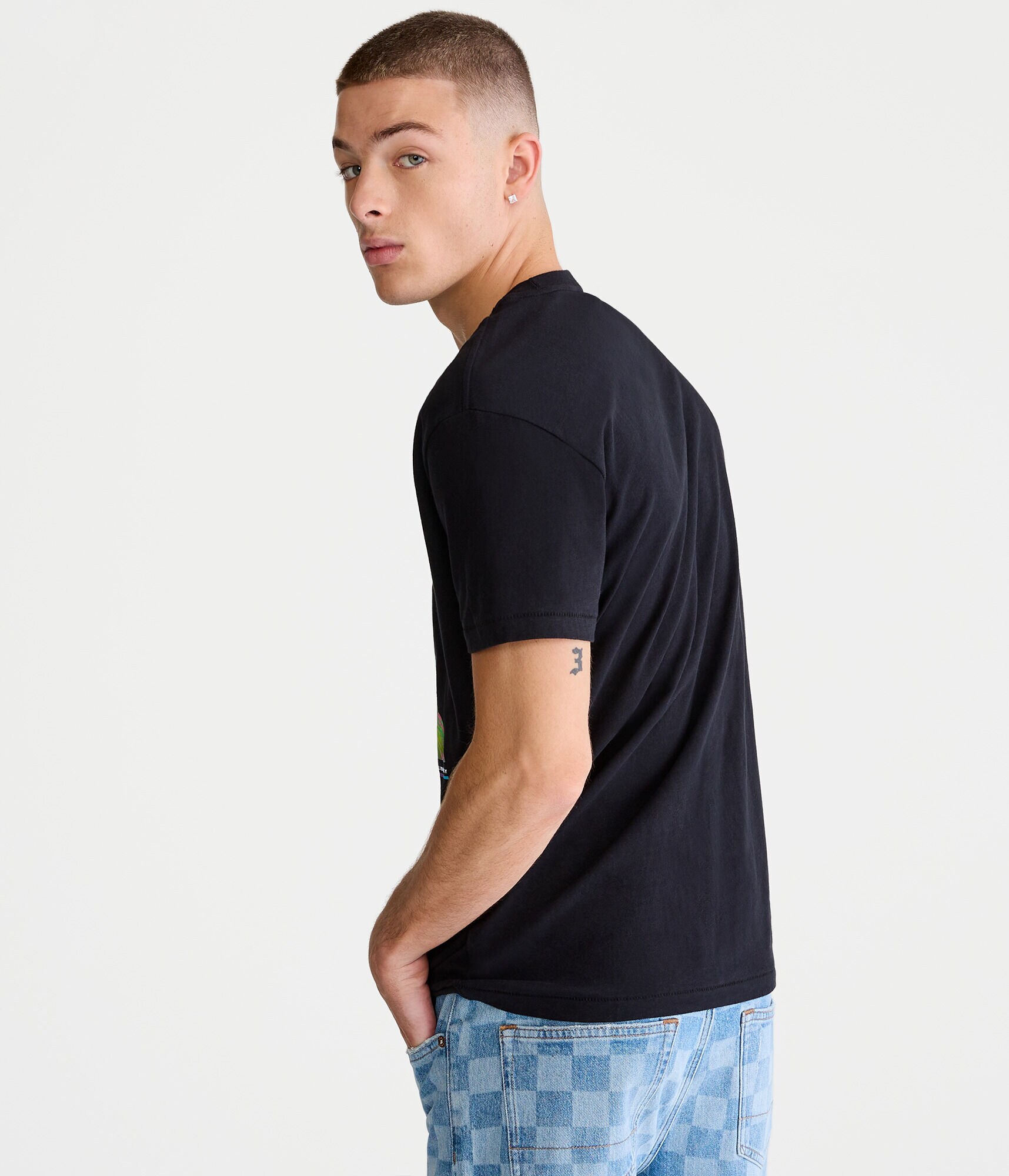 Neon Statue Of Liberty Graphic Tee