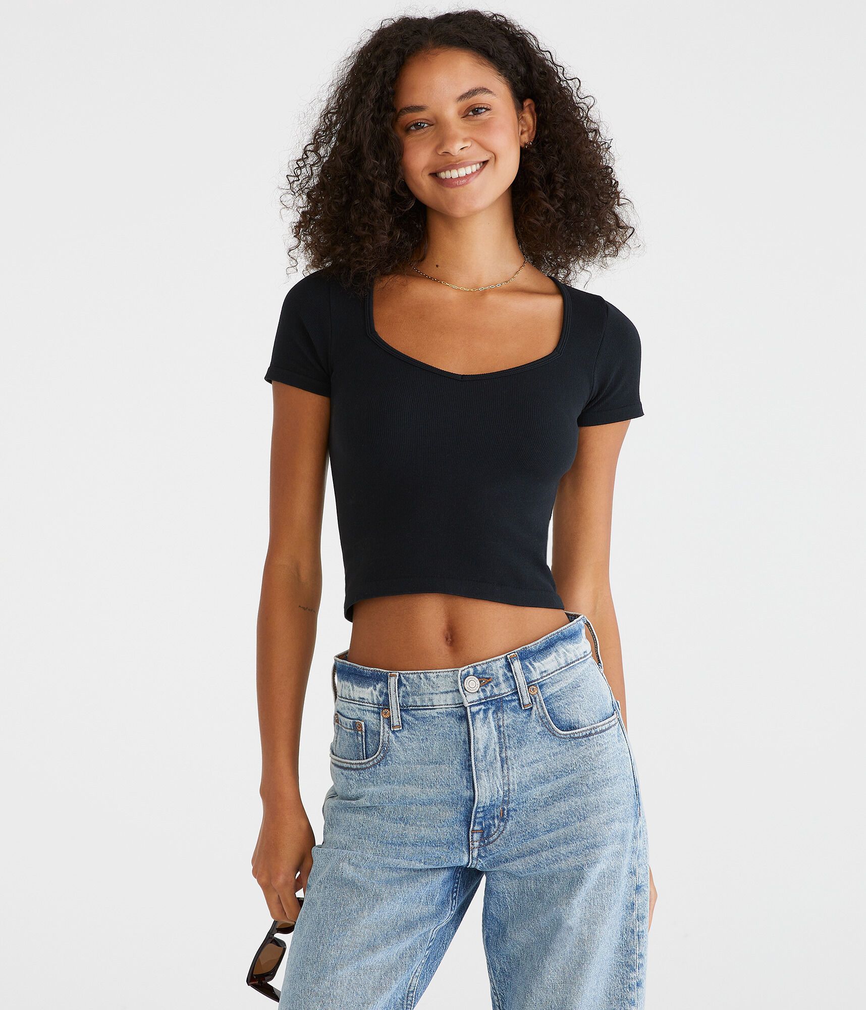 Seriously Soft Seamless Sweetheart Cropped Tee