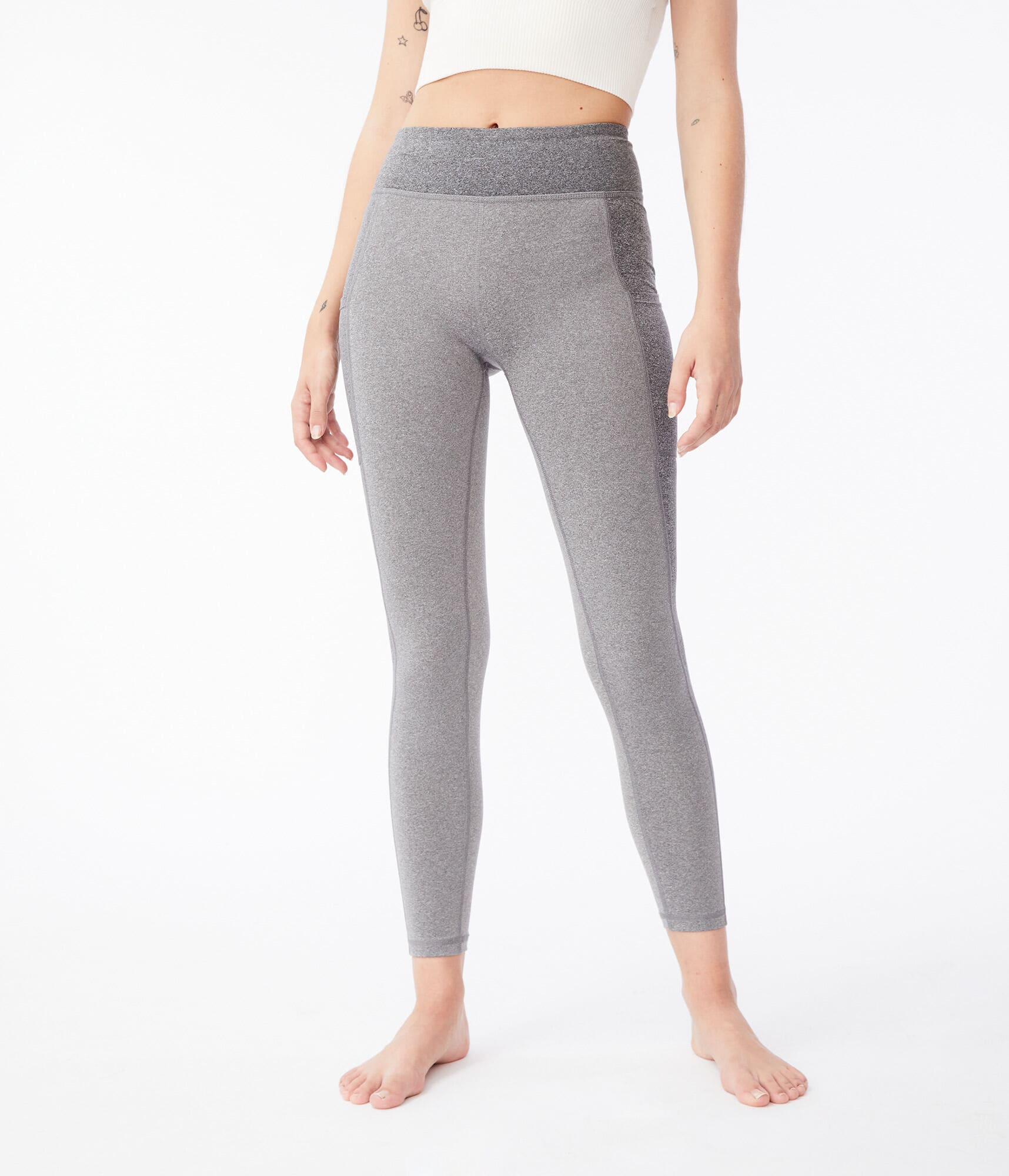 Contrast-Panel High-Rise Pocket Leggings