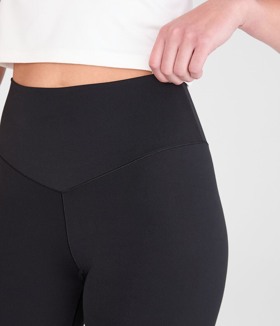 Buttery Soft High-Rise V-Front Flare Leggings