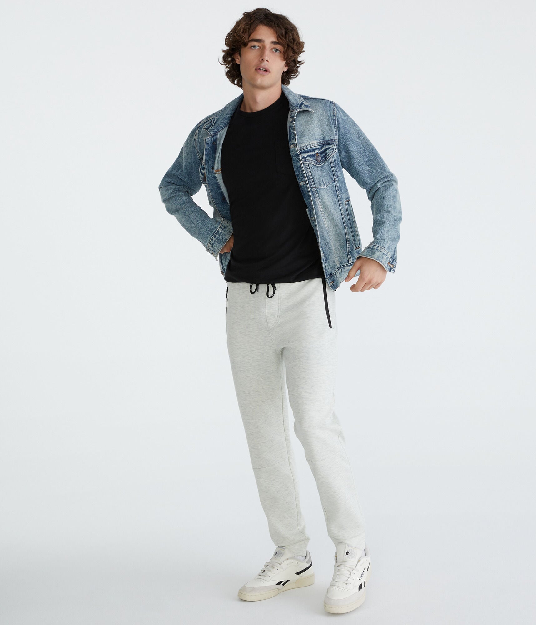 Aero MVMNT Tech Fleece Joggers