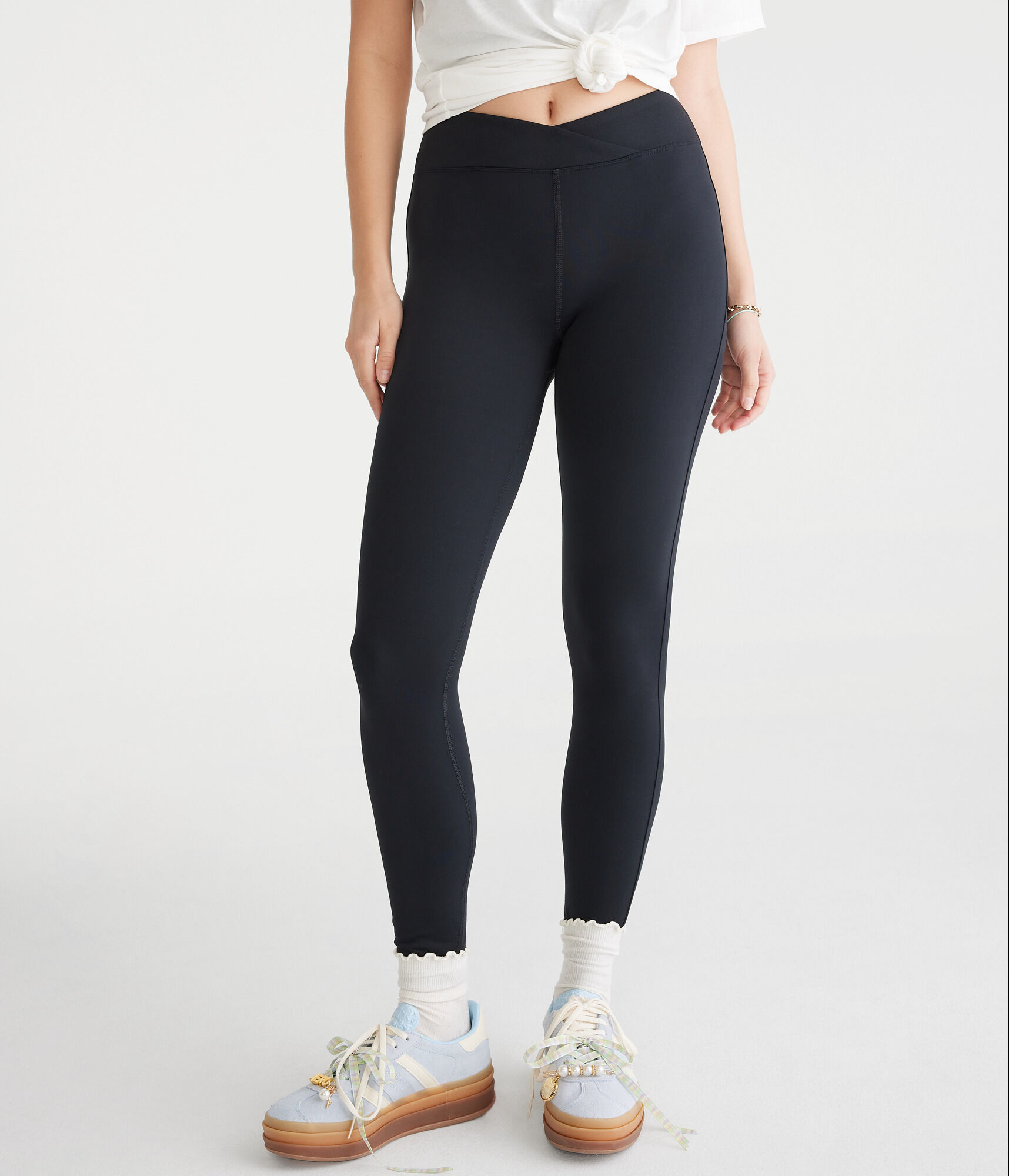 Air Soft Low-Rise Crossover Leggings