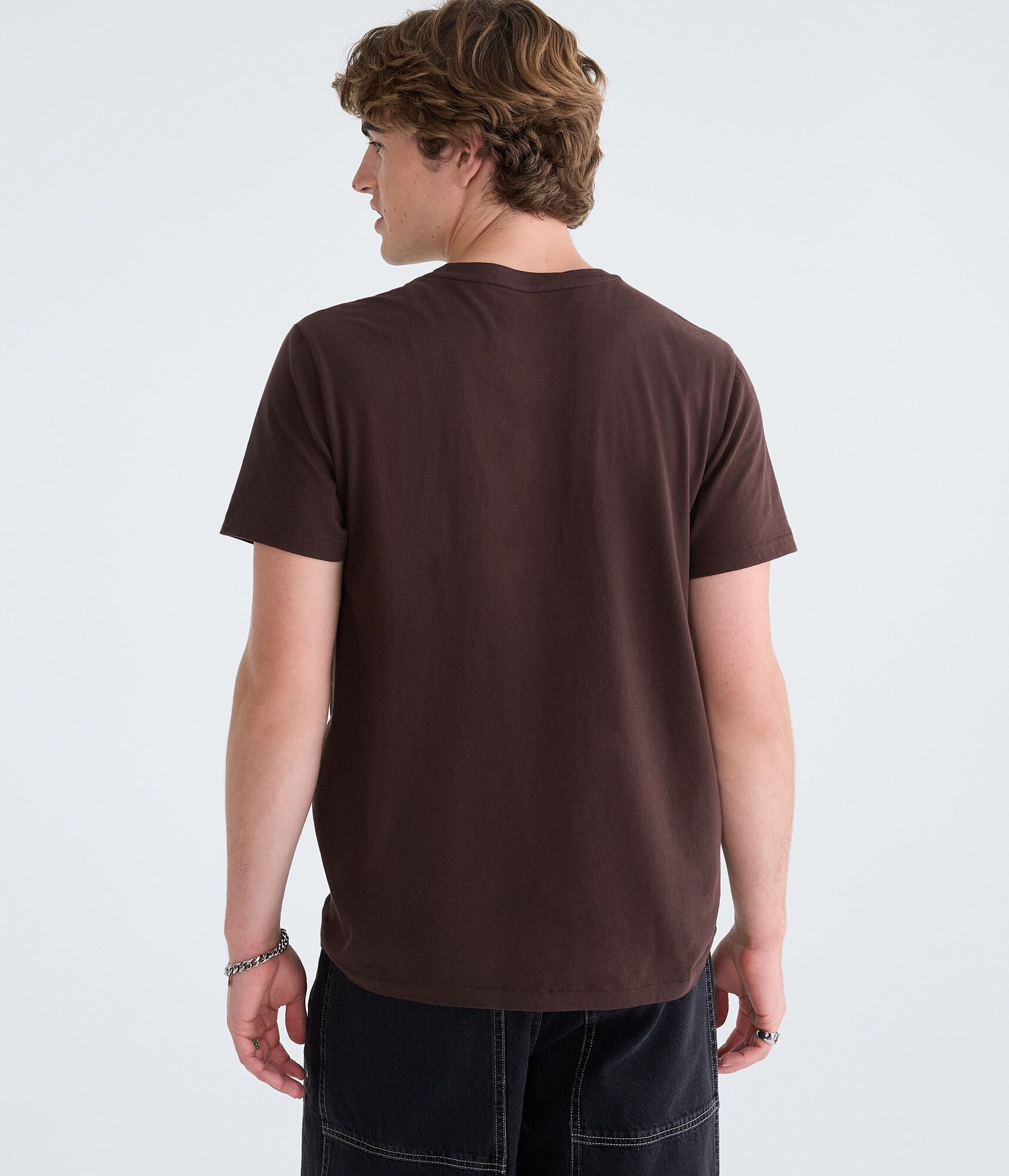 Aeropostale 1987 Circle Appliqu&eacute; Graphic Tee