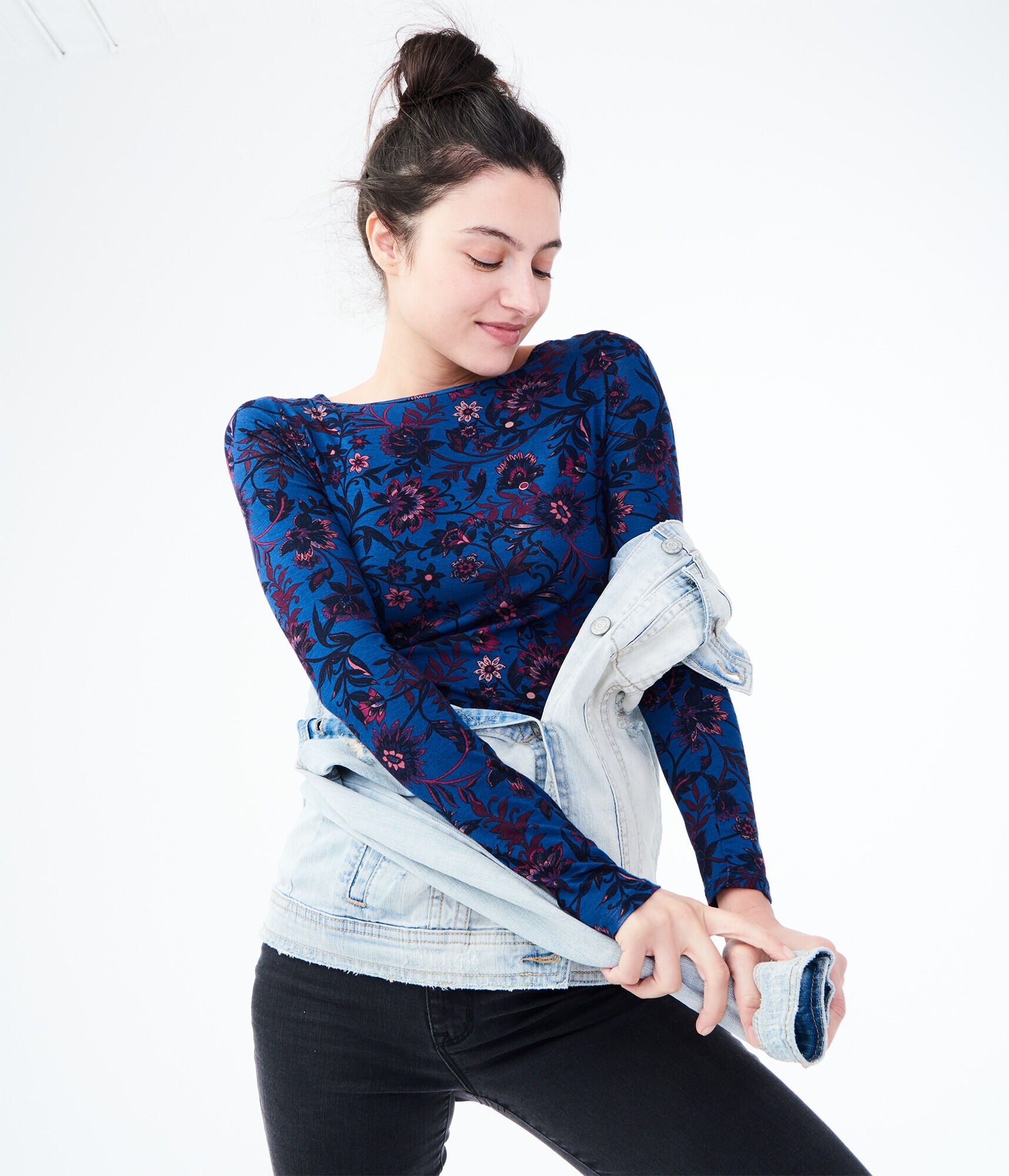 Long Sleeve Floral Lattice-Back Top