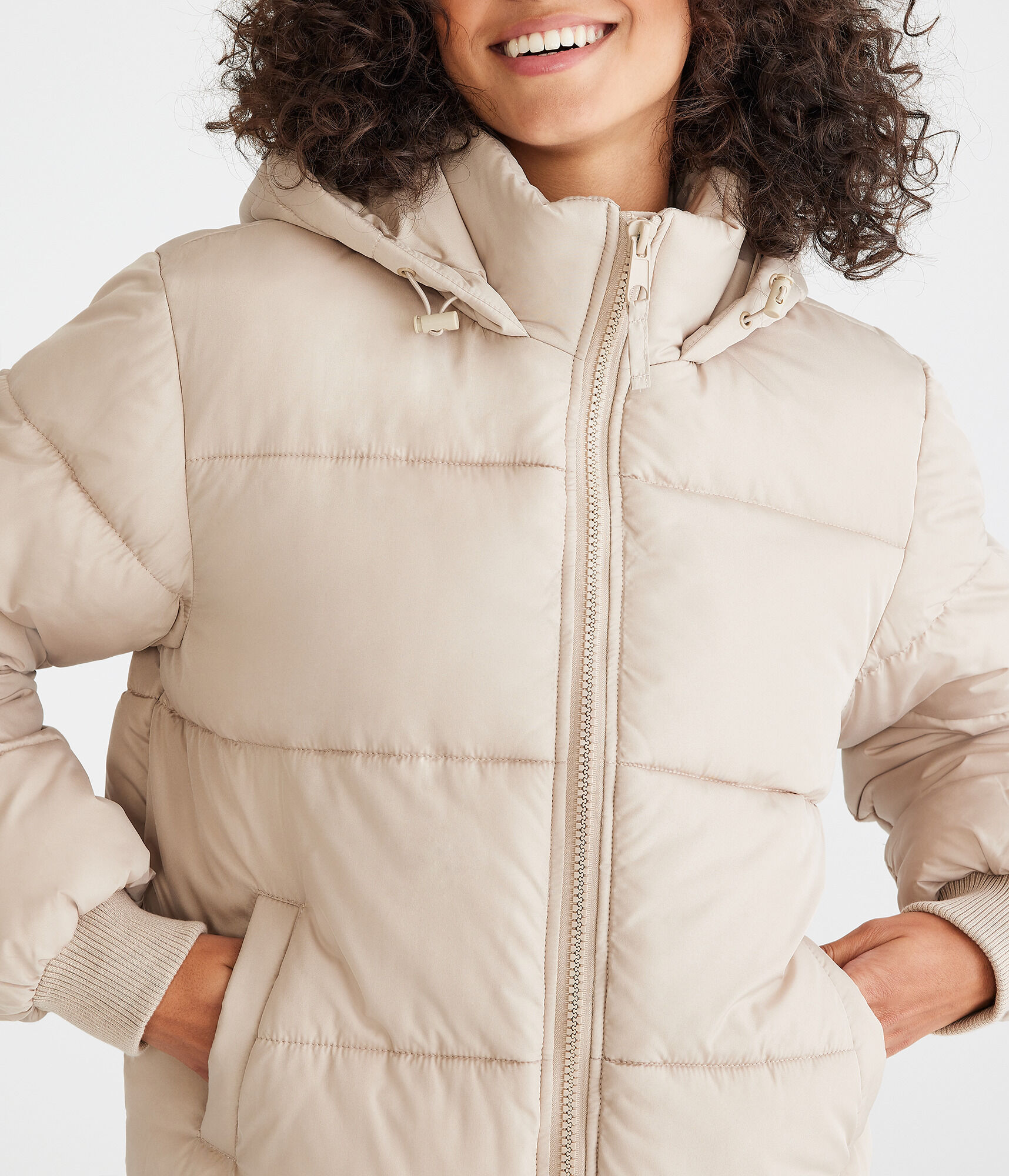 Midweight Hooded Puffer Jacket