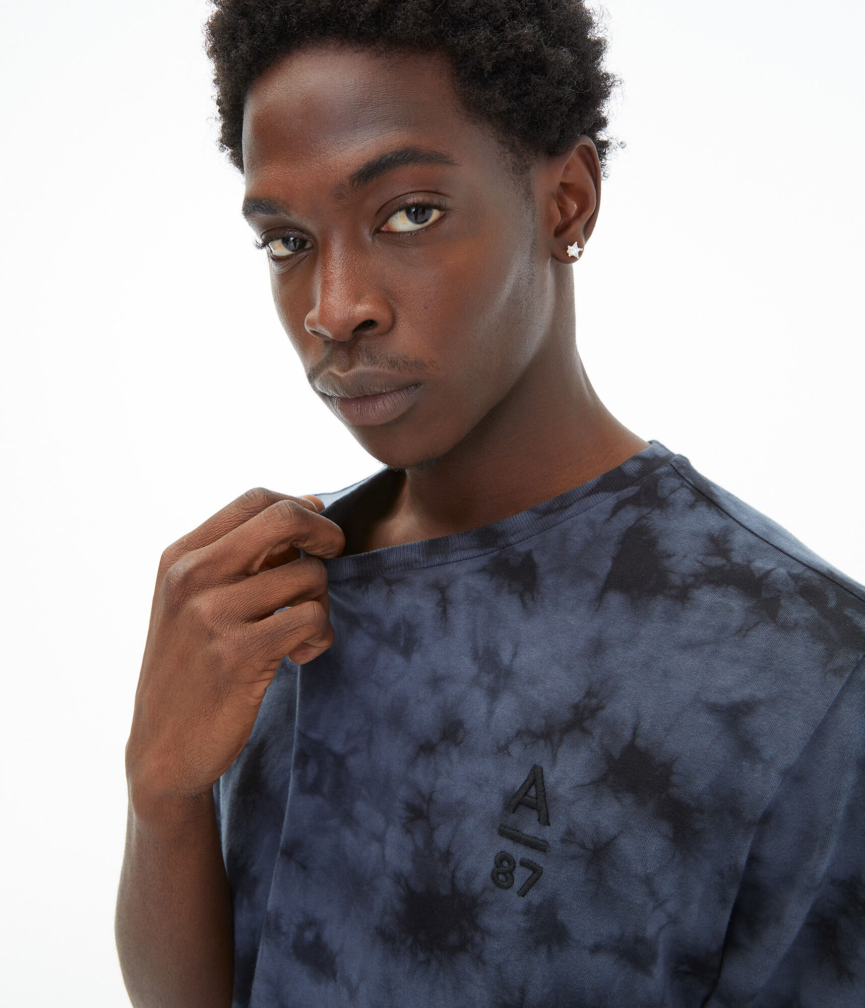 Tie-Dye Curved Hem Crew Tee