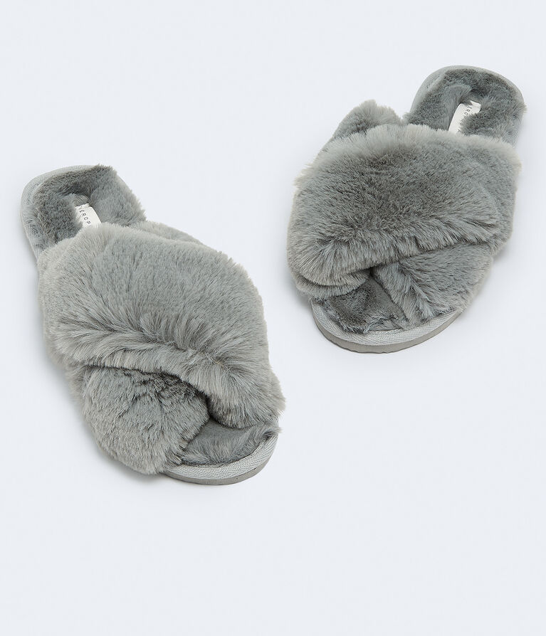Faux Fur Crisscross Slide Slipper***