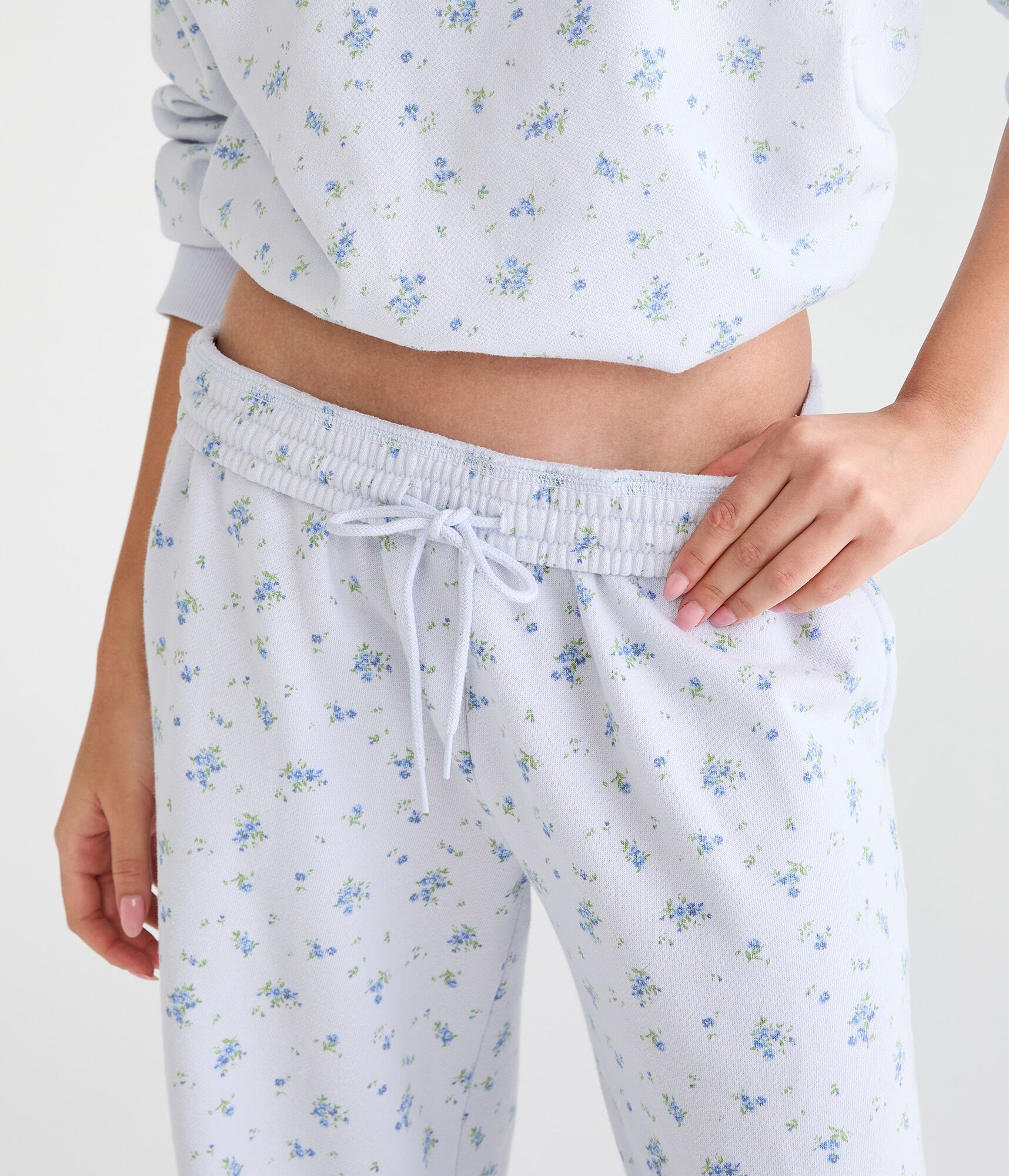 Cloud Soft Floral Print Mid-Rise Wide Leg Sweatpants