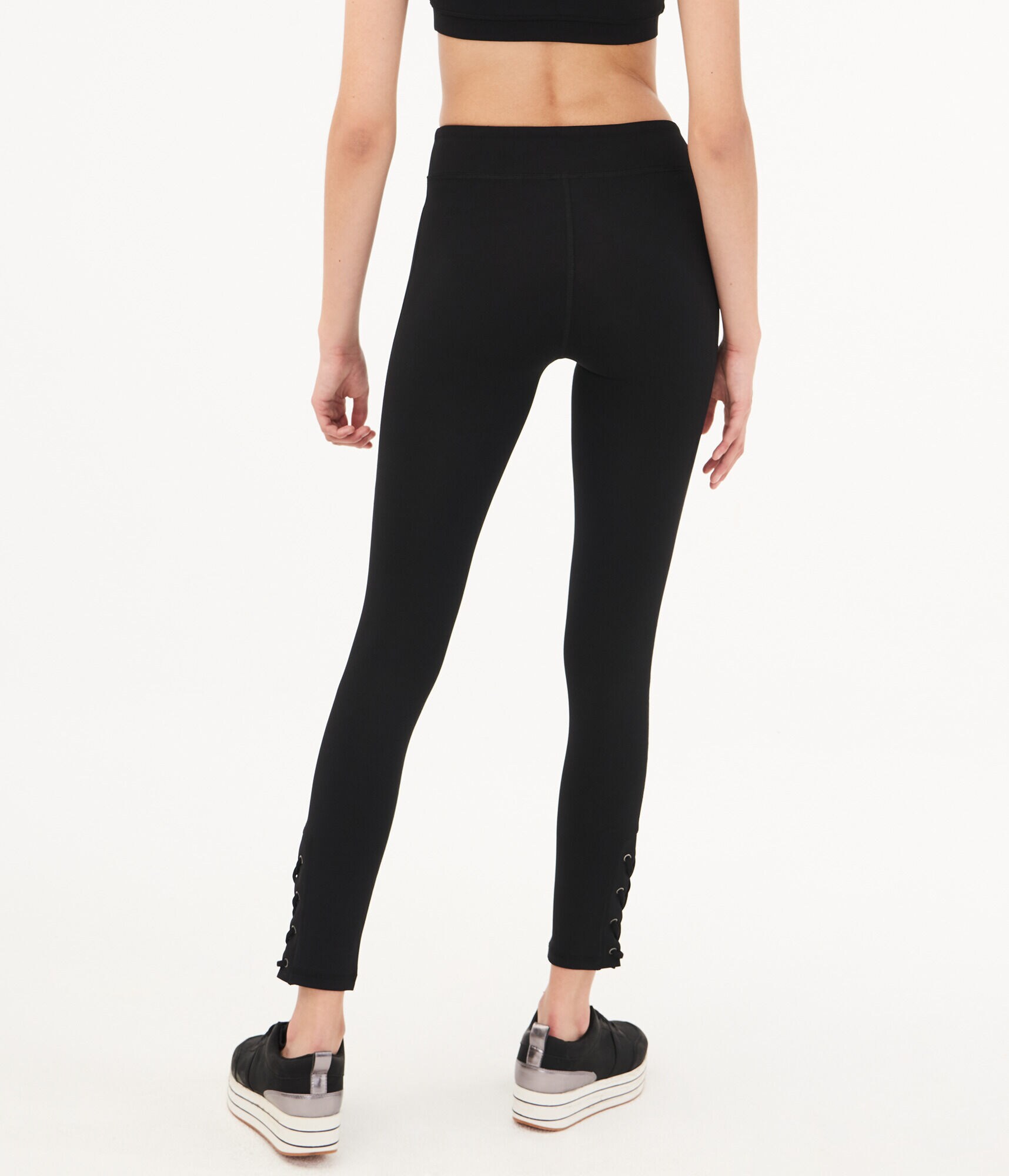 7/8 Lace-Up Legging