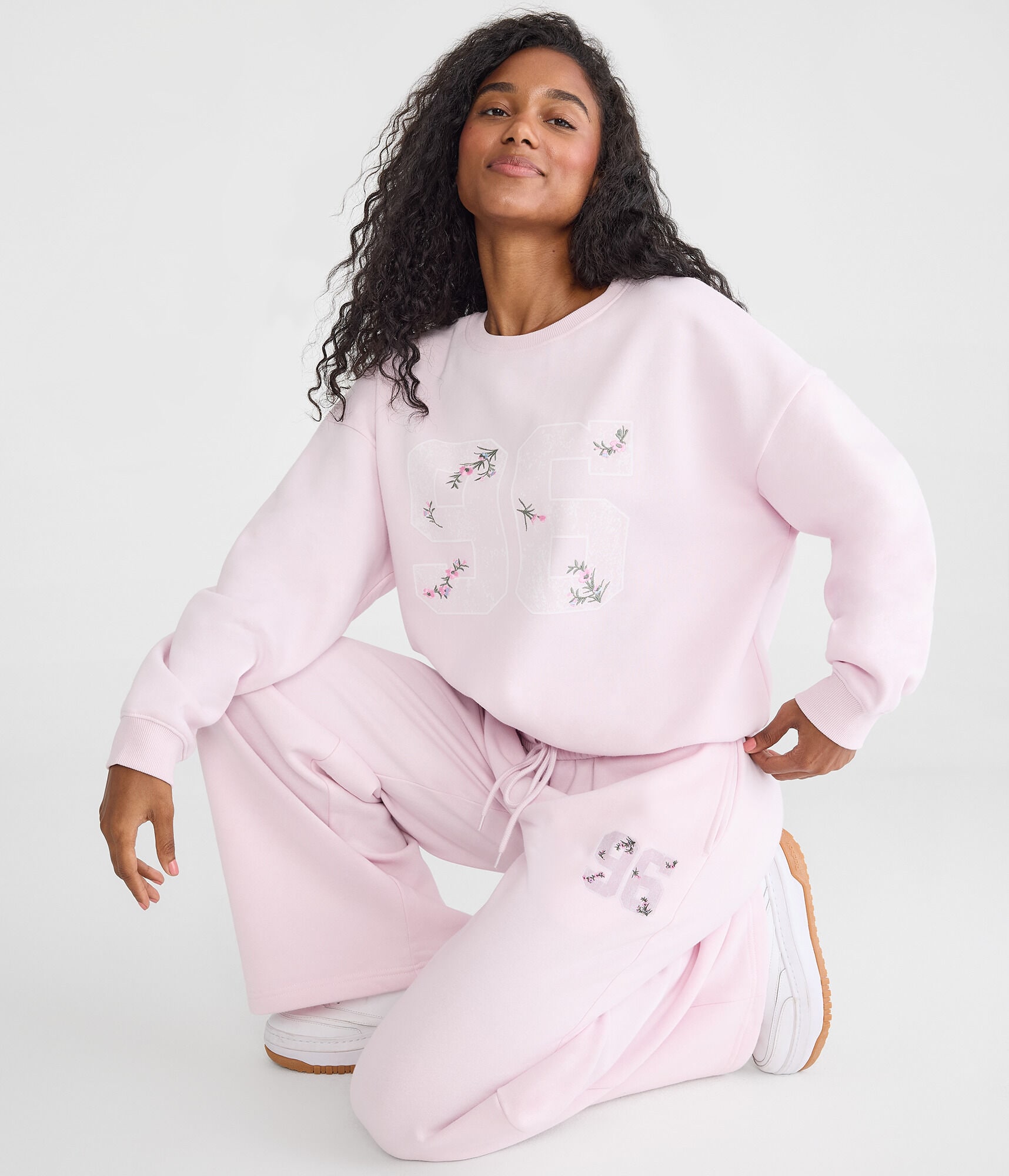 Cloud Soft Floral 96 High-Waisted Wide Leg Sweatpants