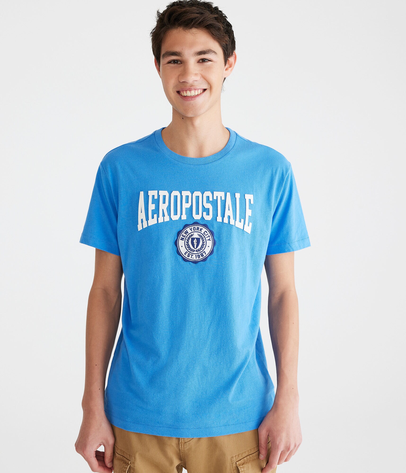 Aeropostale Crest Appliqu&eacute; Graphic Tee