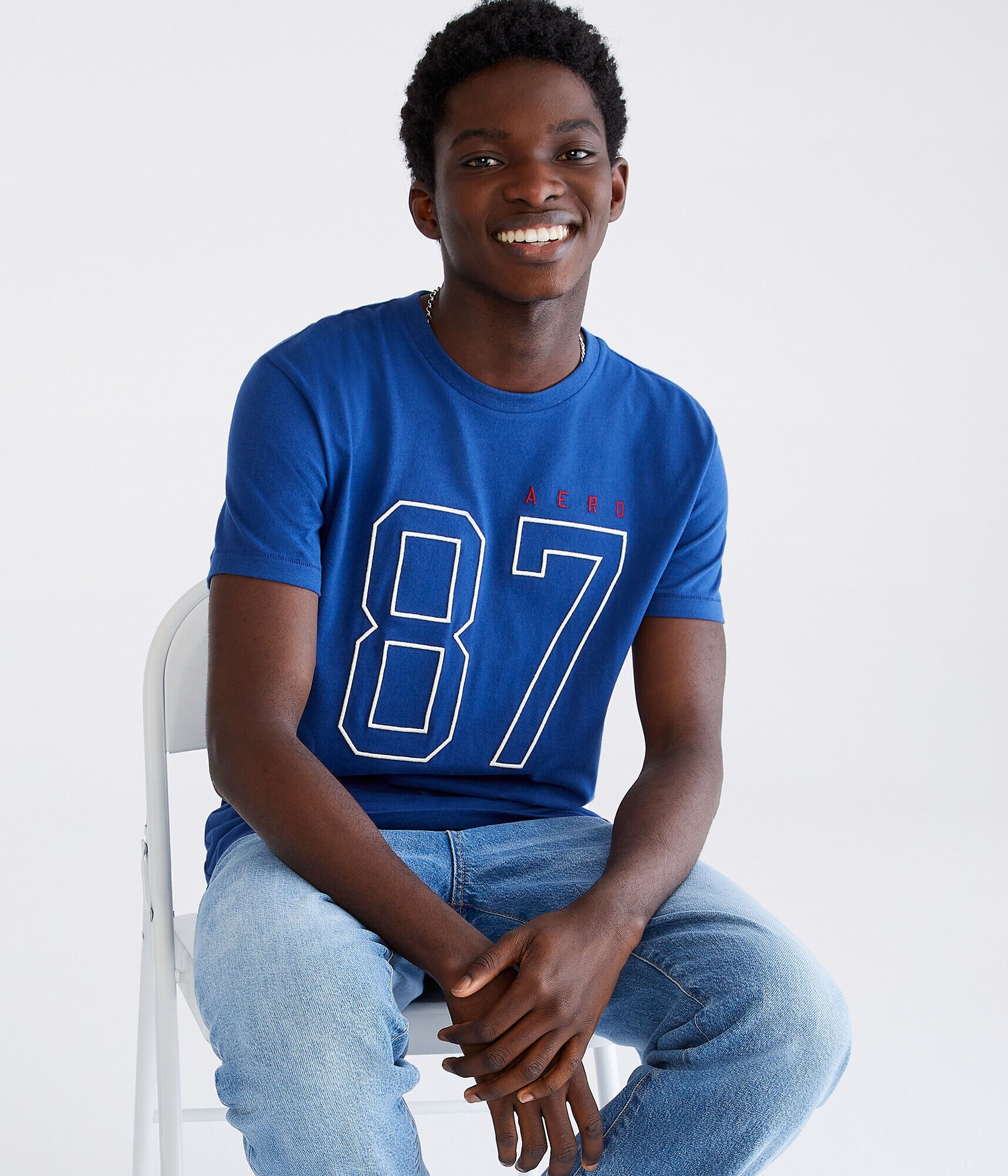 Aero Large 87 Logo Graphic Tee