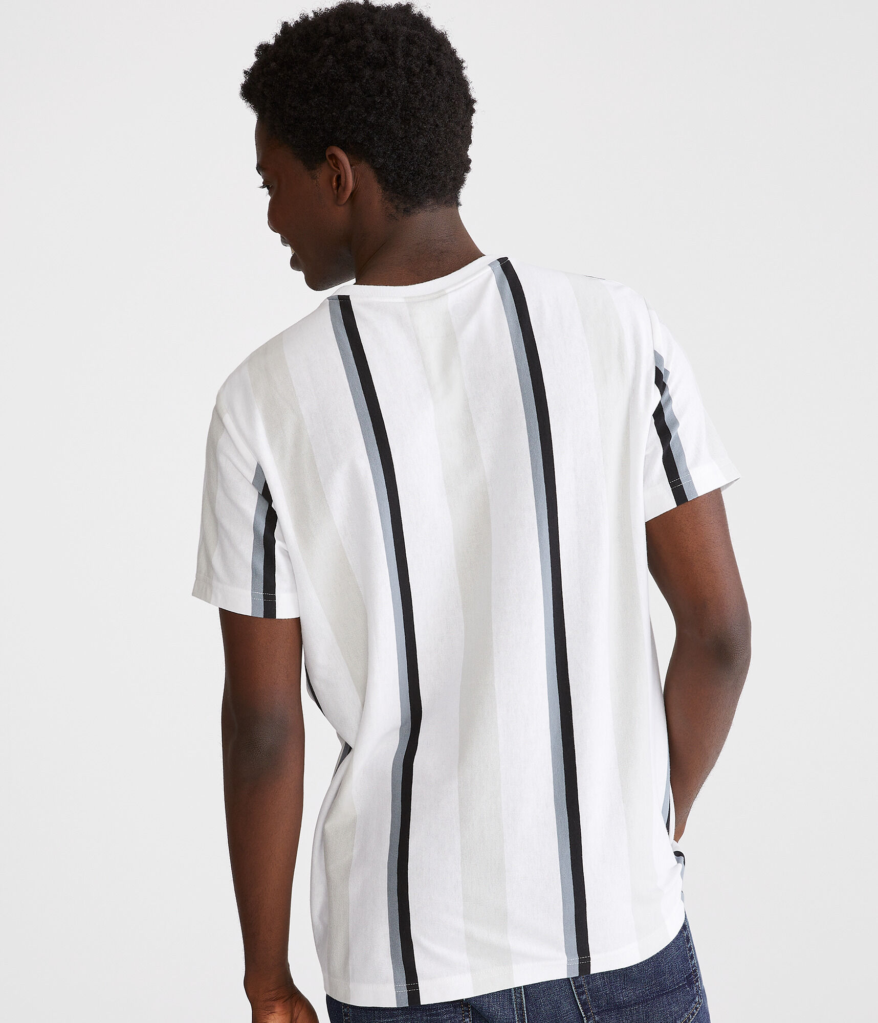 Tシャツ・カットソー ASPESI Men T-shirt Colonial M079L180 85045 Men's T-shirt with tonal logo embroidery | Black | Diesel