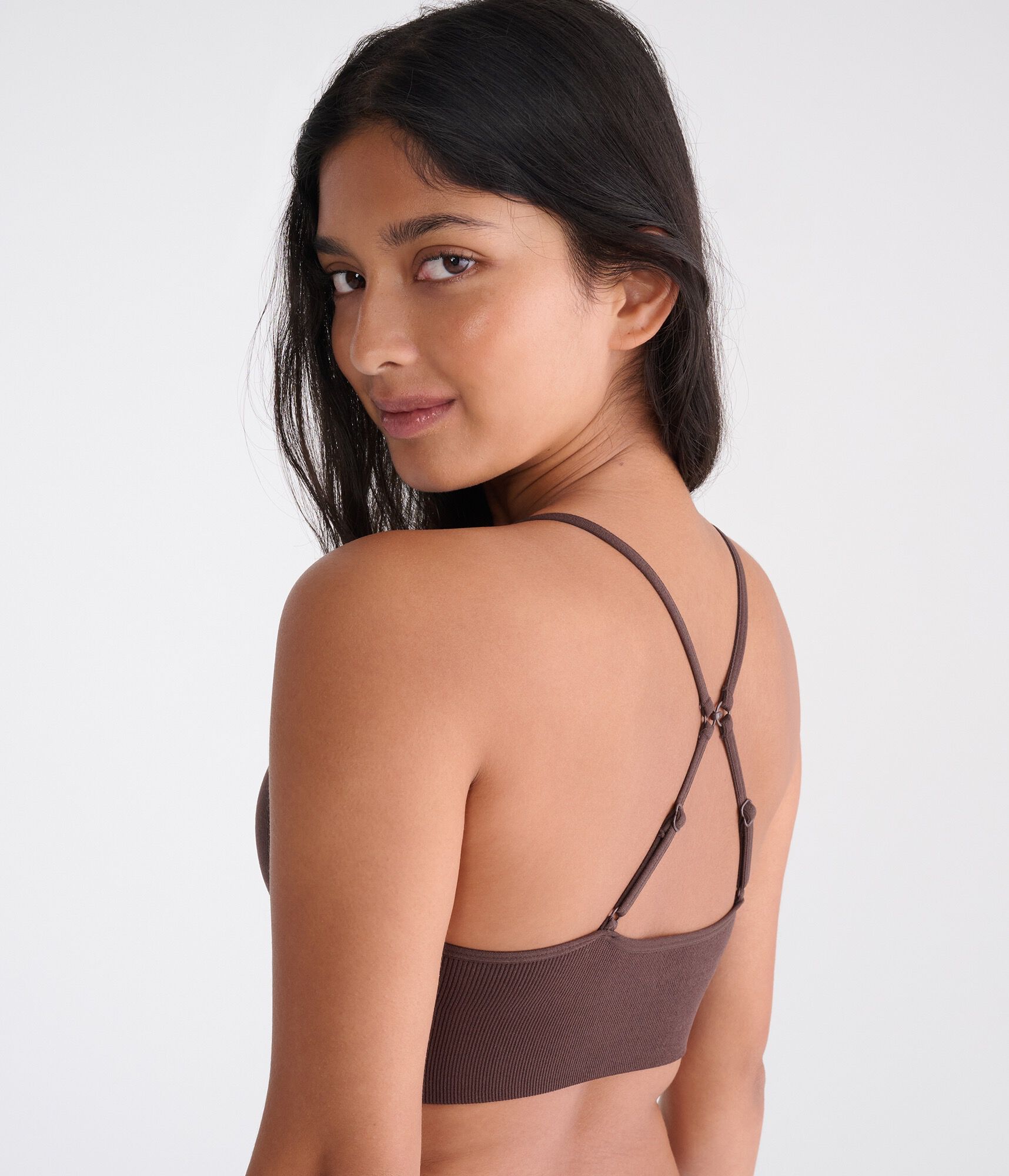 Seamless Convertible Plunge Bralette