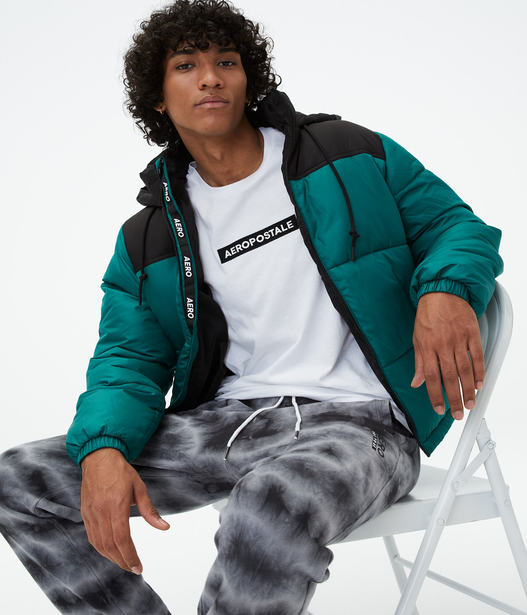 Aeropostale Box Logo Appliqu&eacute; Graphic Tee