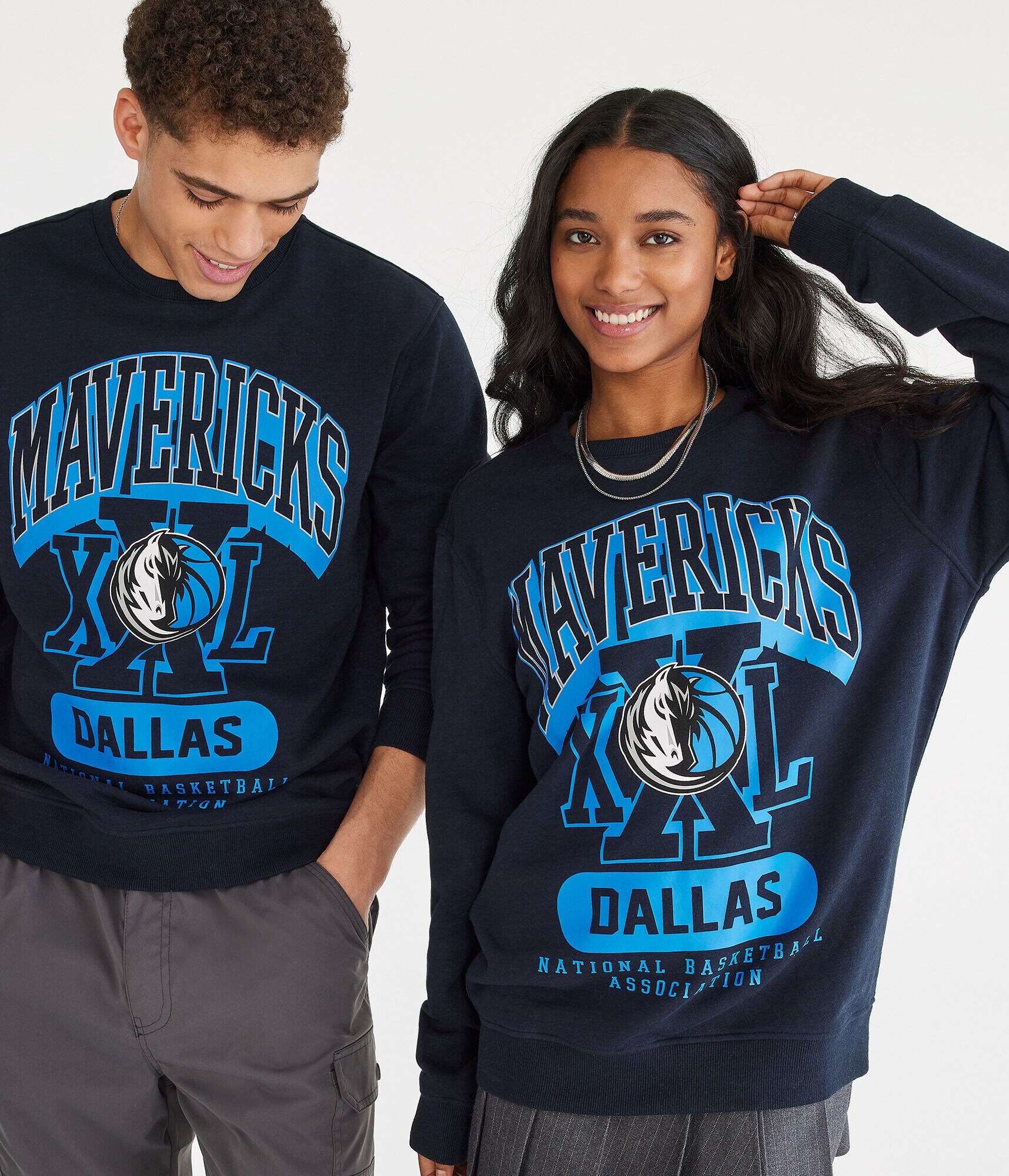 Dallas Mavericks XXL Crew Sweatshirt