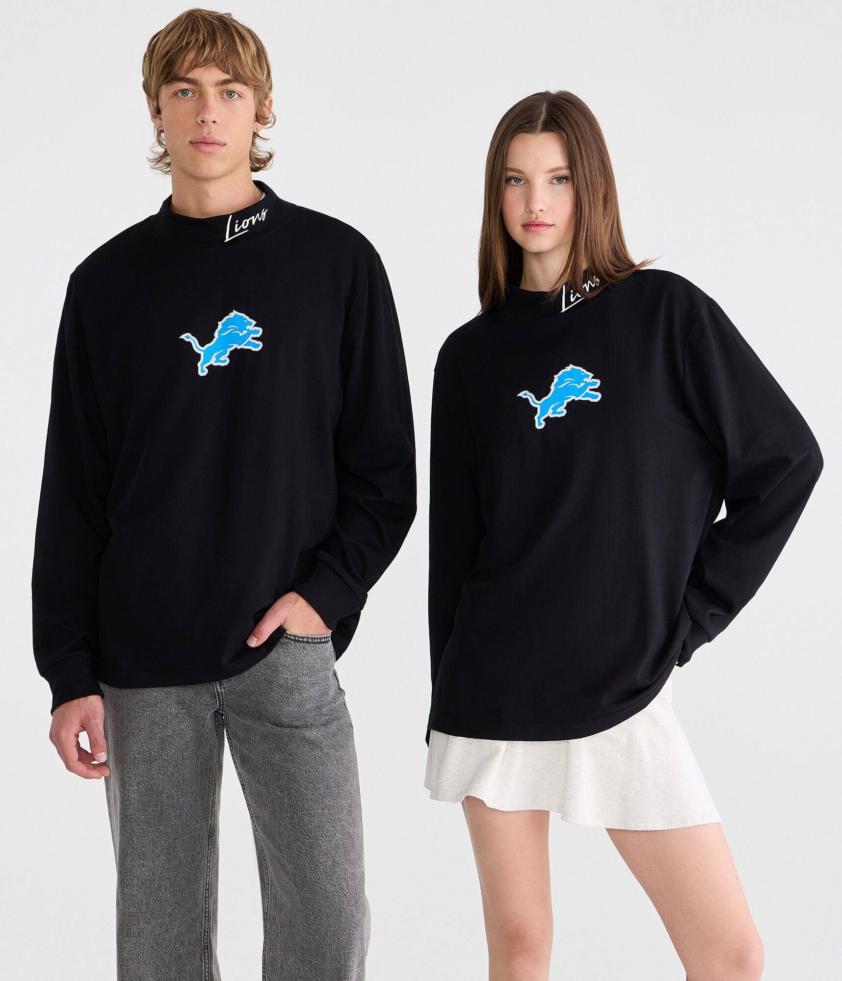 Long Sleeve Detroit Lions Mock-Neck Tee