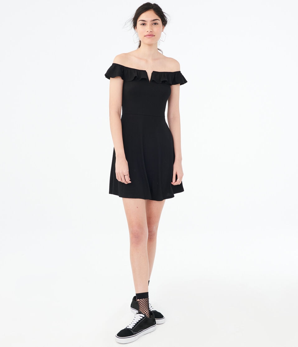 Solid V-Wire Off-The-Shoulder Fit & Flare Dress***