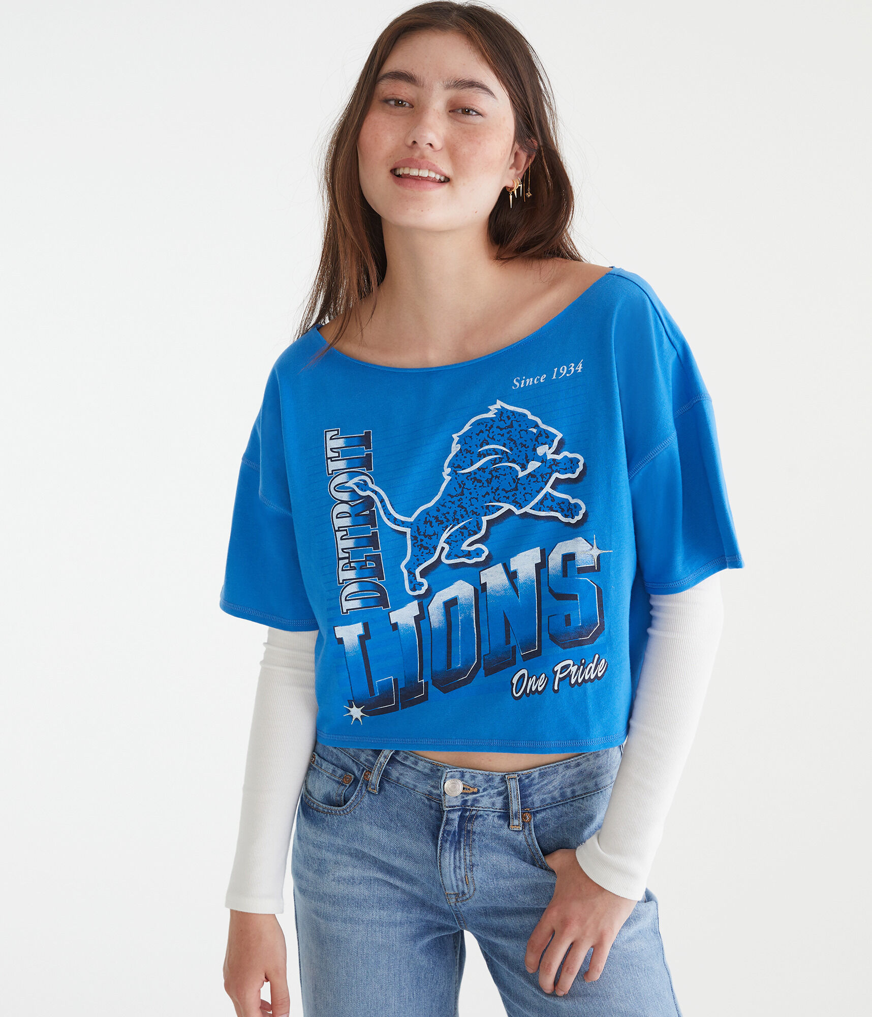 Detroit Lions Cropped Off-The-Shoulder Graphic Tee
