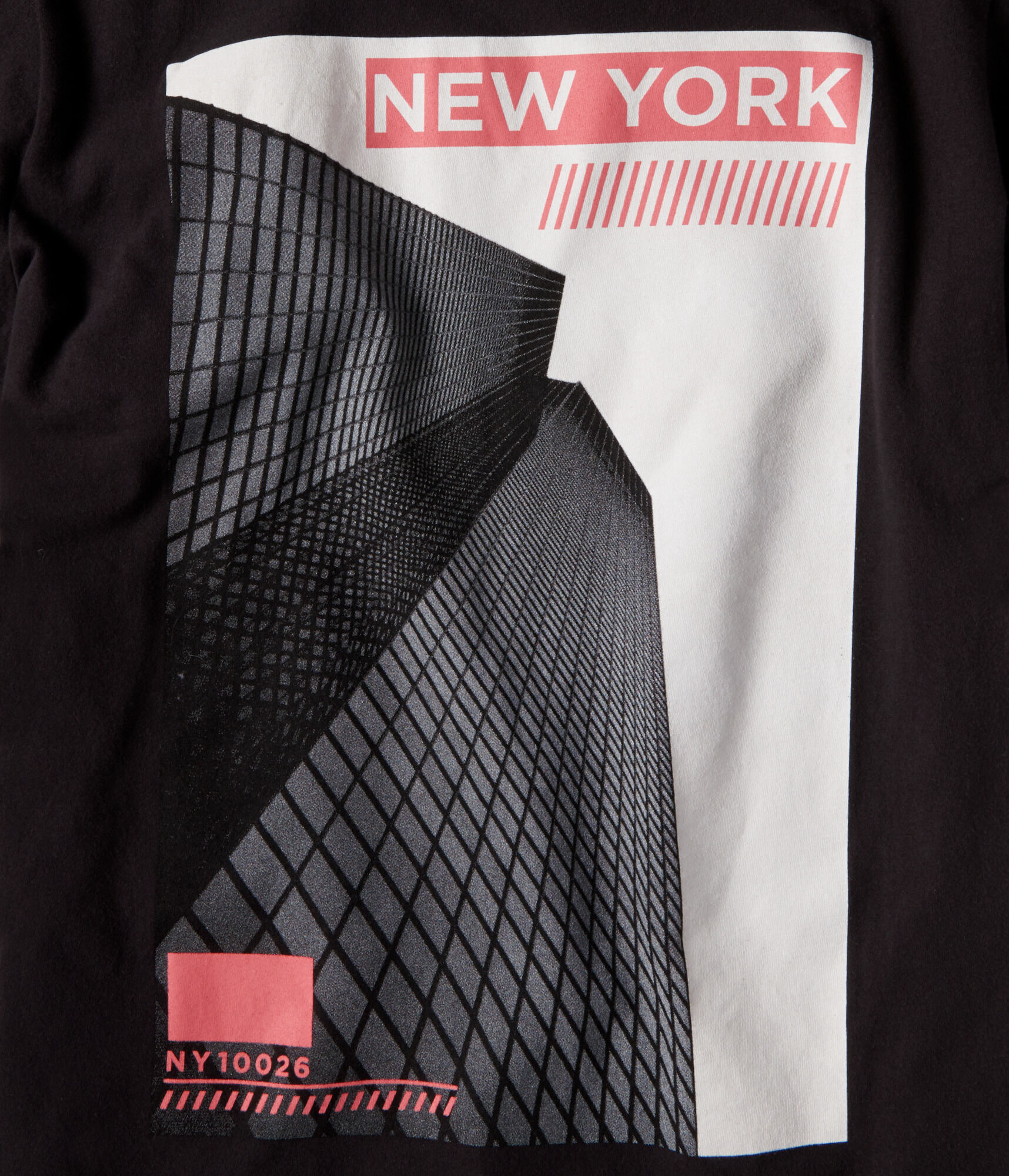 New York Skyscraper Graphic Tee