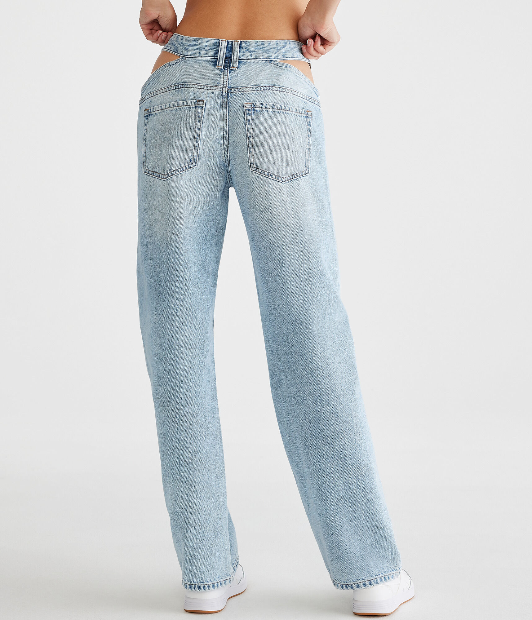 Low-Rise Skater Jean