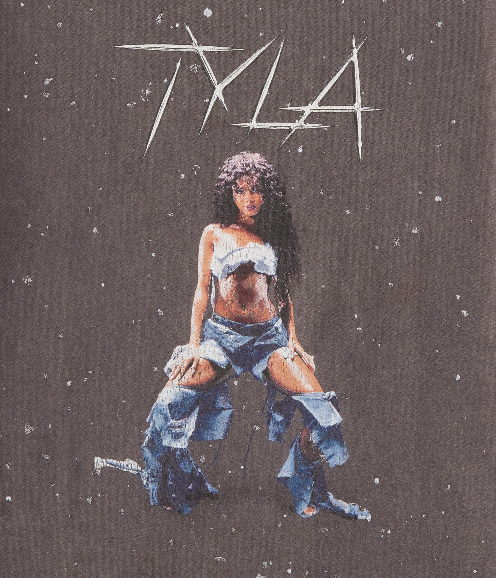 Tyla Relaxed Graphic Tee