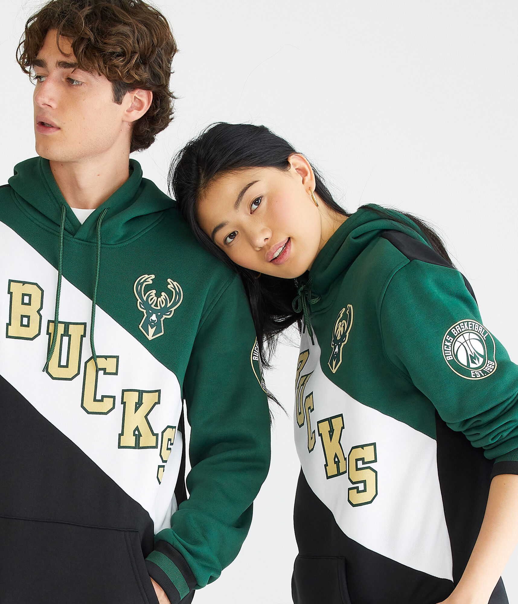 Milwaukee Bucks Colorblock Pullover Hoodie