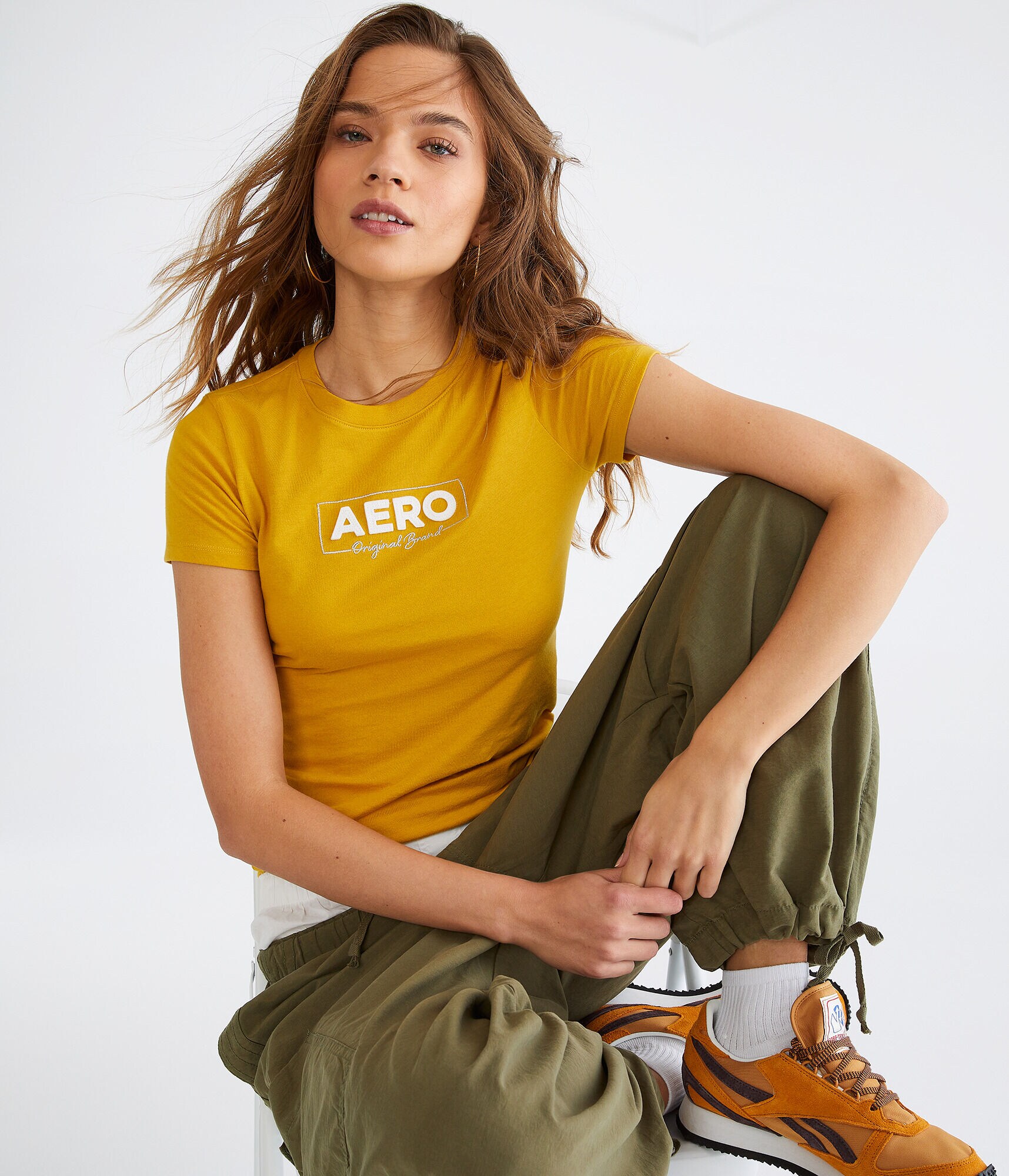 Aero Box Logo Appliqu&eacute; Graphic Tee