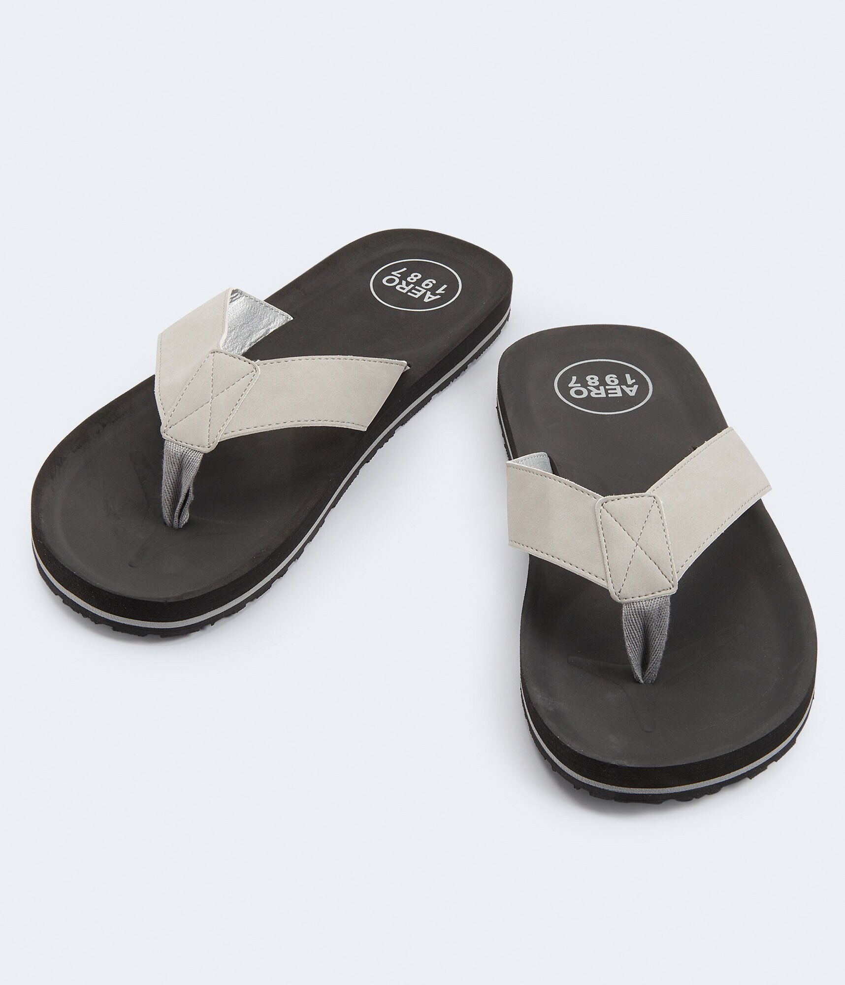 Aeropostale flip flops mens Clearance