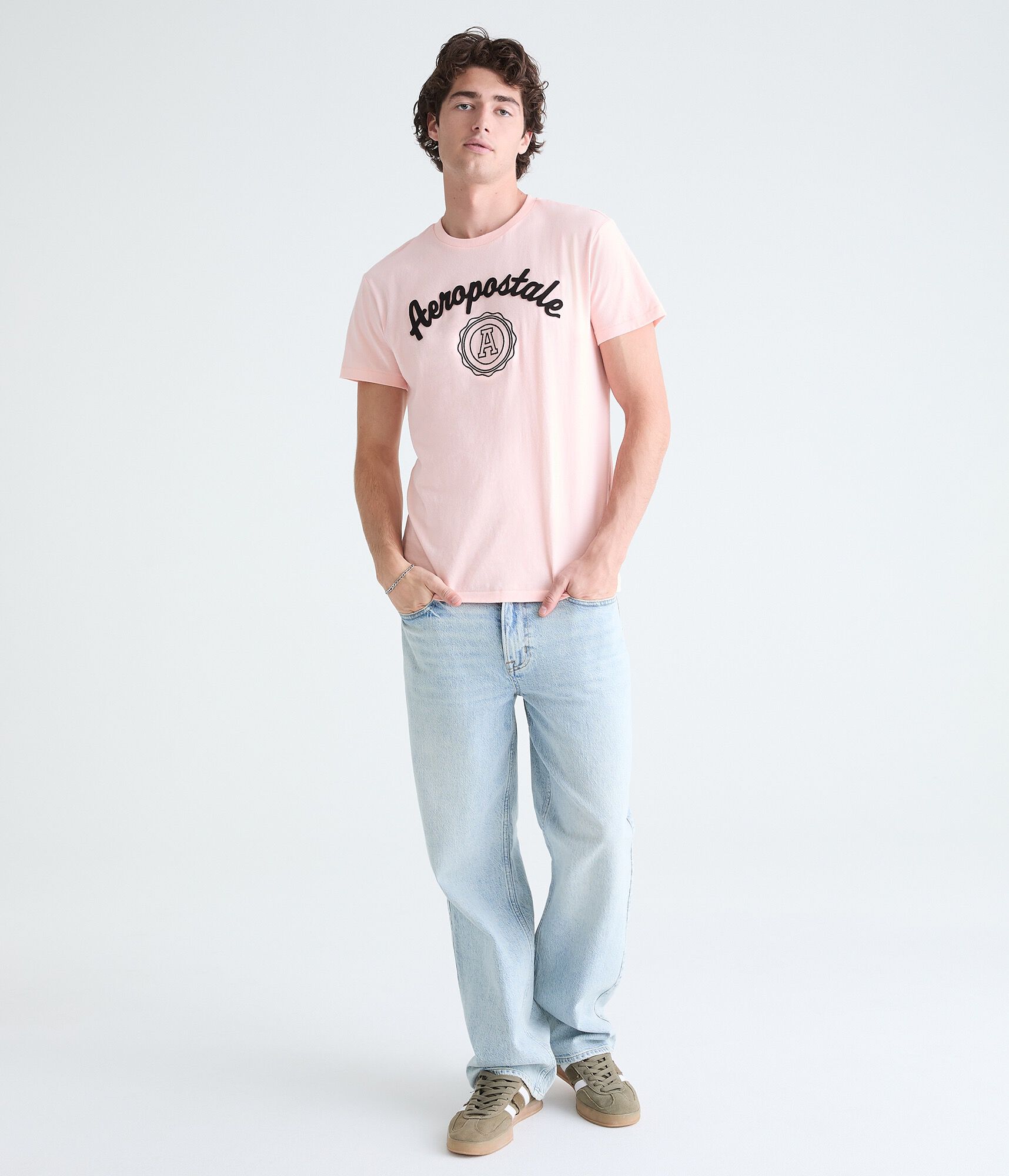 Aeropostale Crest Appliqu&eacute; Graphic Tee