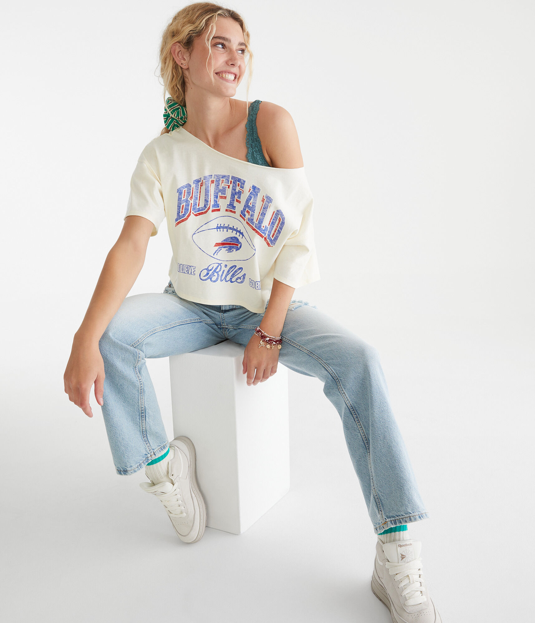 Buffalo Bills Cropped Off-The-Shoulder Graphic Tee