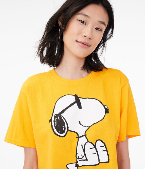 Sunglasses Snoopy Cropped Graphic Tee*** Sunglasses Snoopy Cropped Graphic Tee***