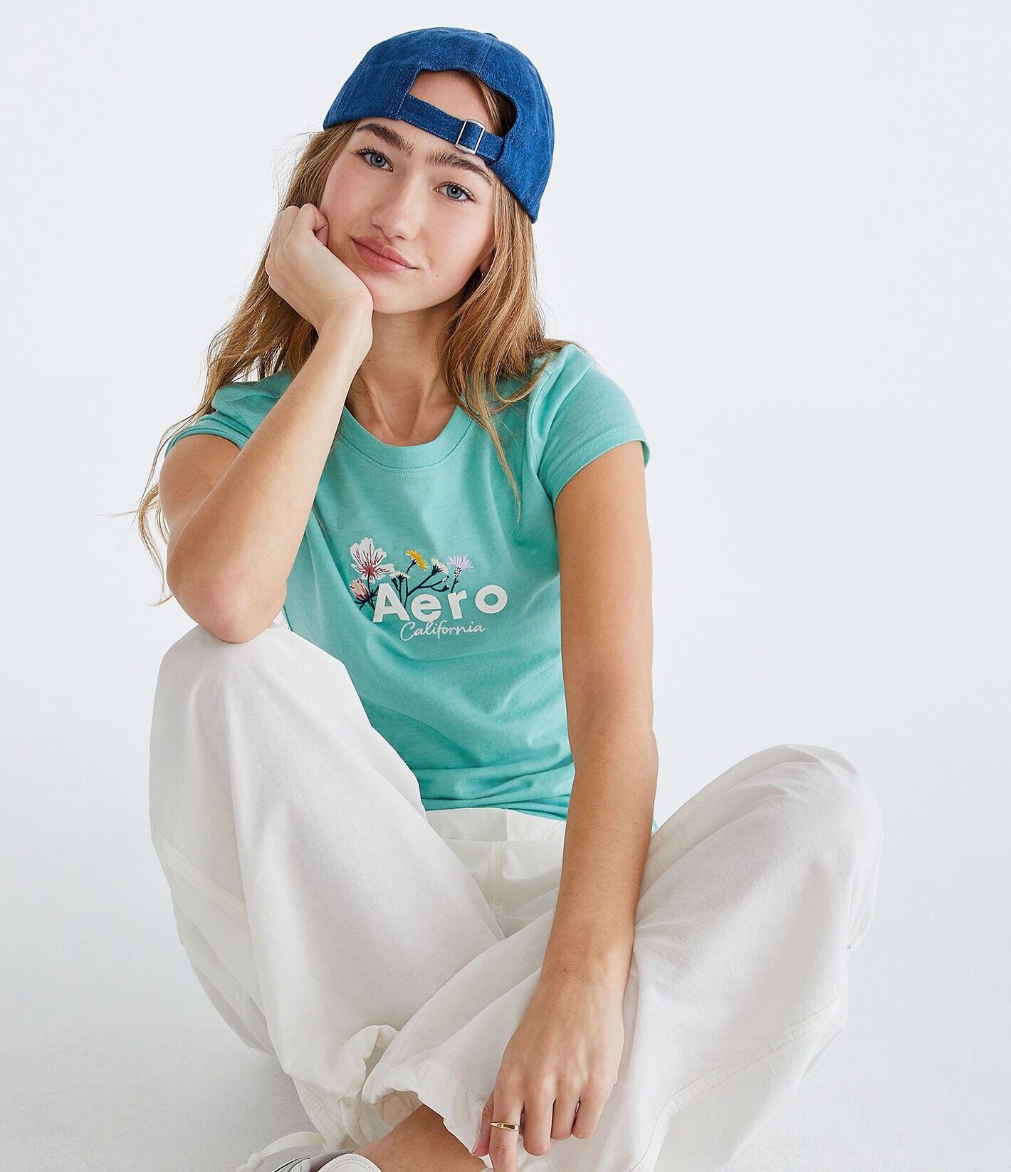 Aero California Floral Appliqu&eacute; Graphic Tee