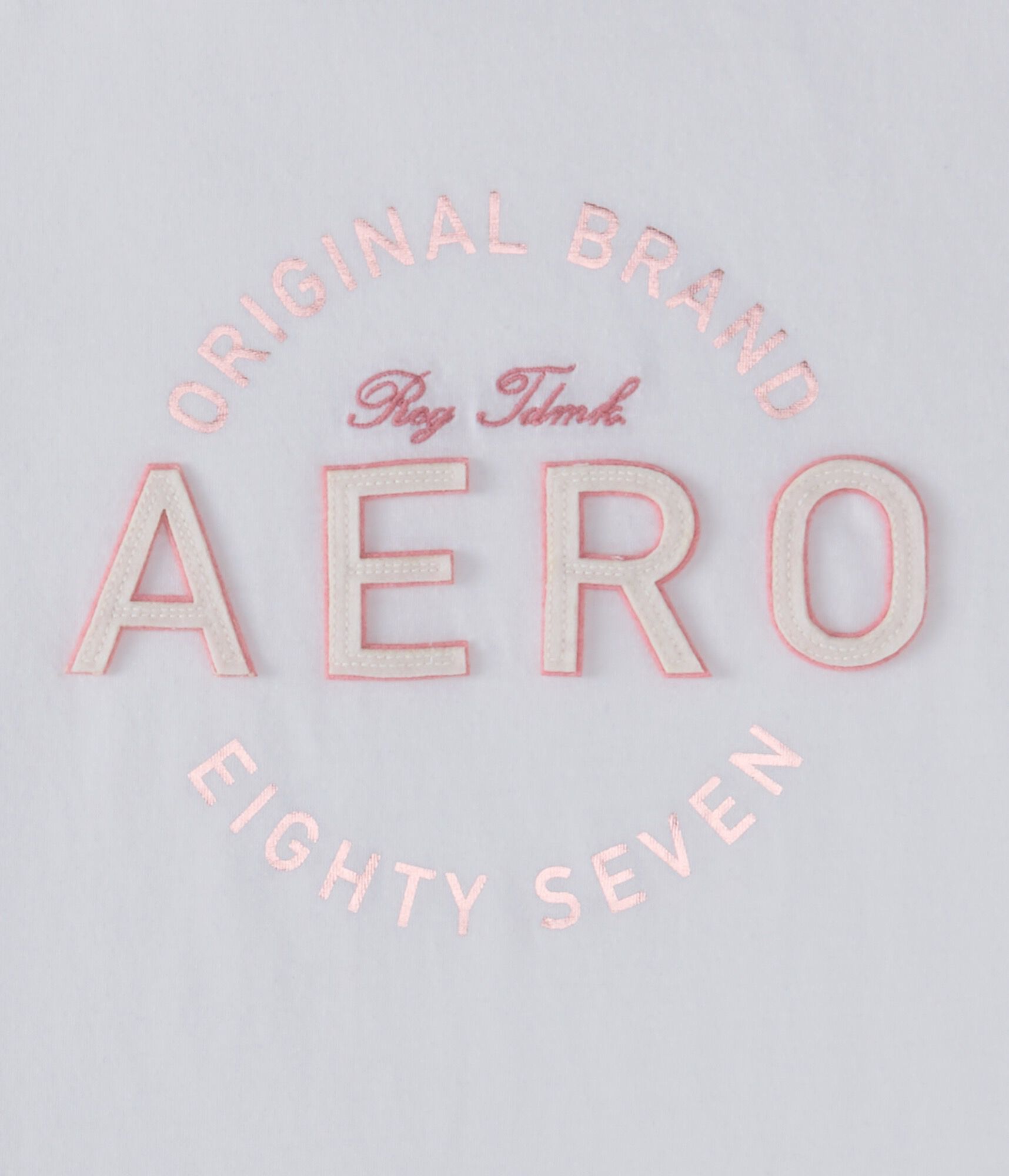 Aero Circle Appliqu&eacute; Graphic Tee