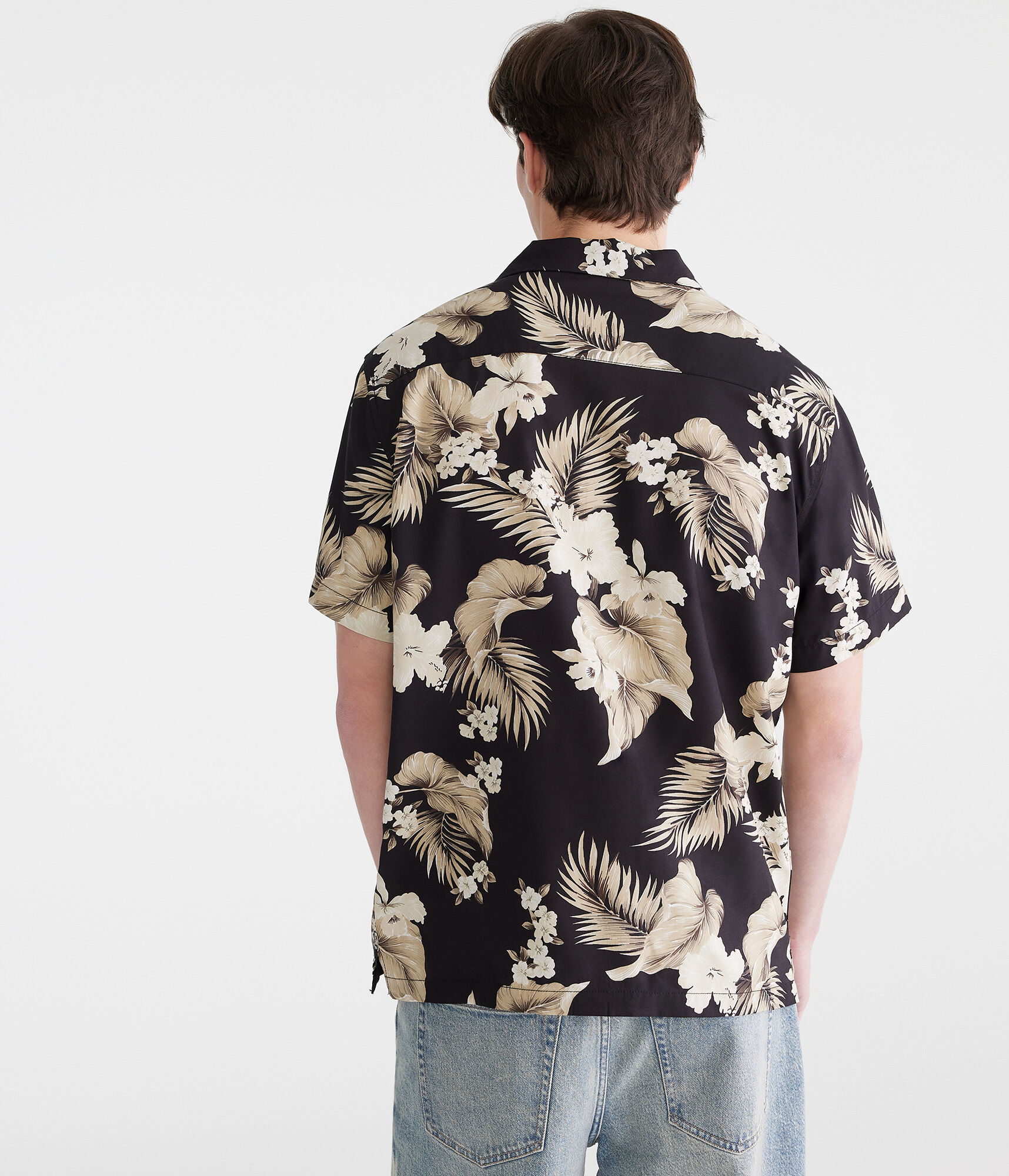 Short Sleeve Tropical Floral Print Camp Shirt