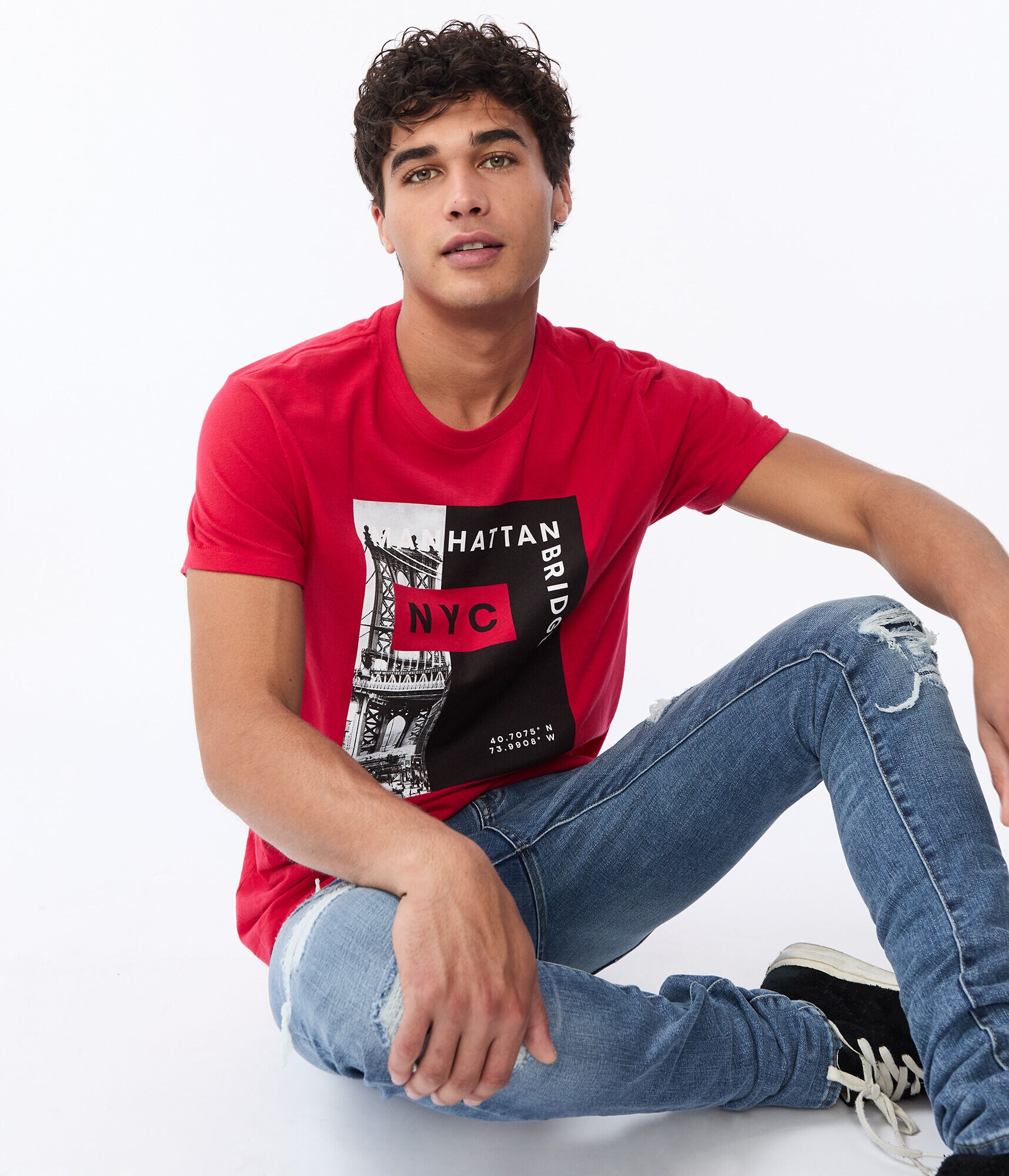 Manhattan NYC Graphic Tee