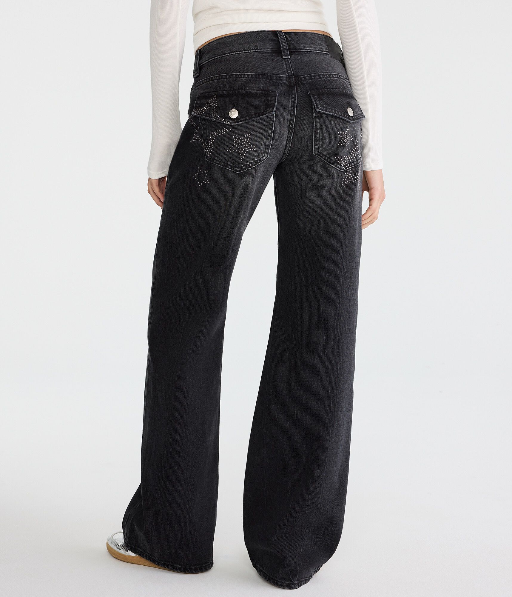 Low-Rise Baggy Wide Leg Studded Star Jean