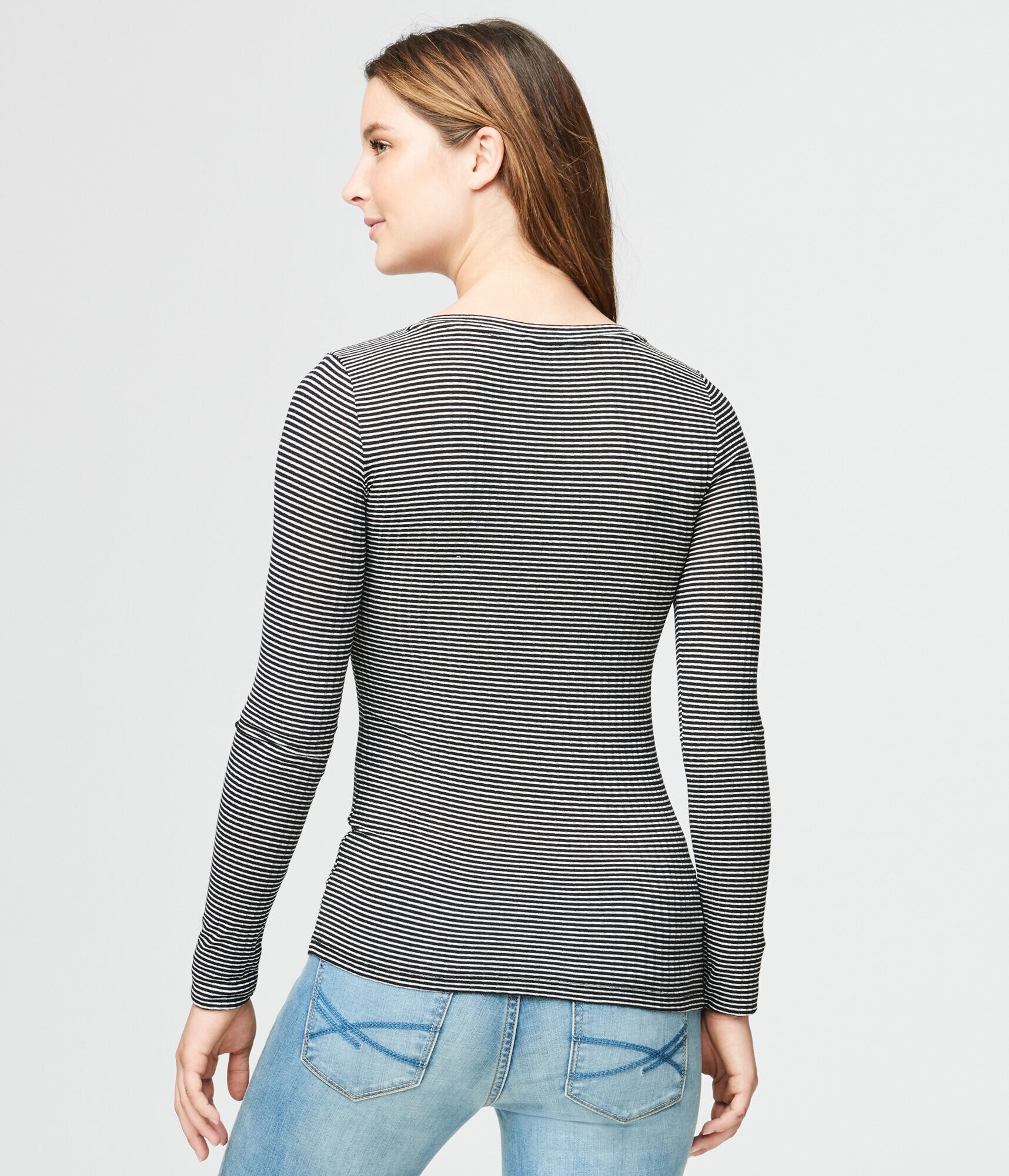 Long Sleeve Striped V-Neck Layering Tee