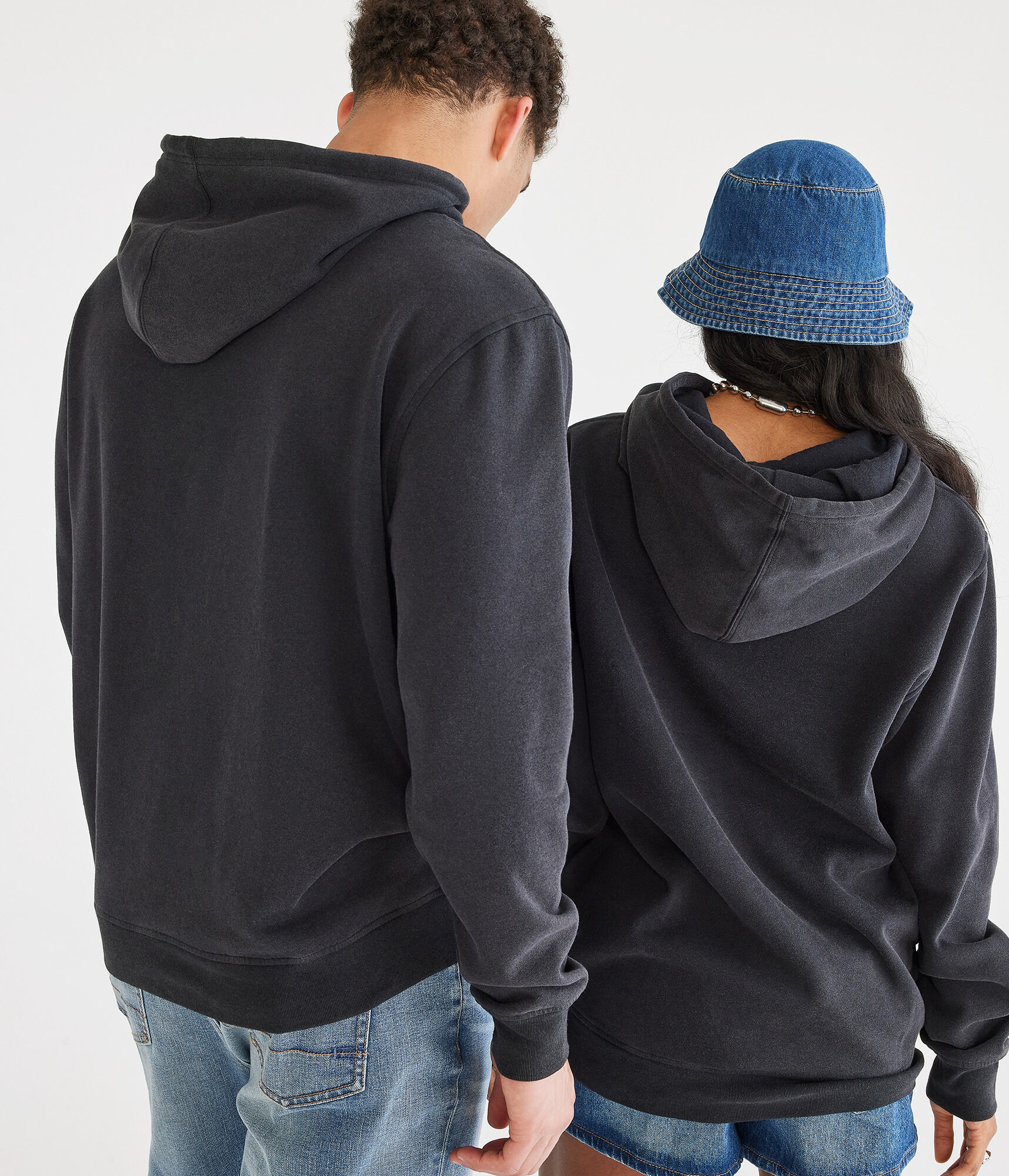 Property Of New York Knicks Pullover Hoodie