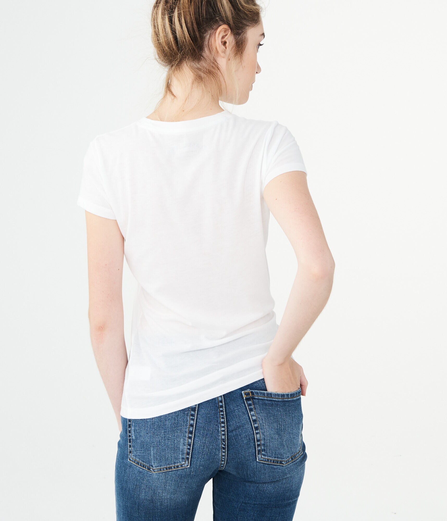 Aeropostale Original Brand Circle Graphic Tee