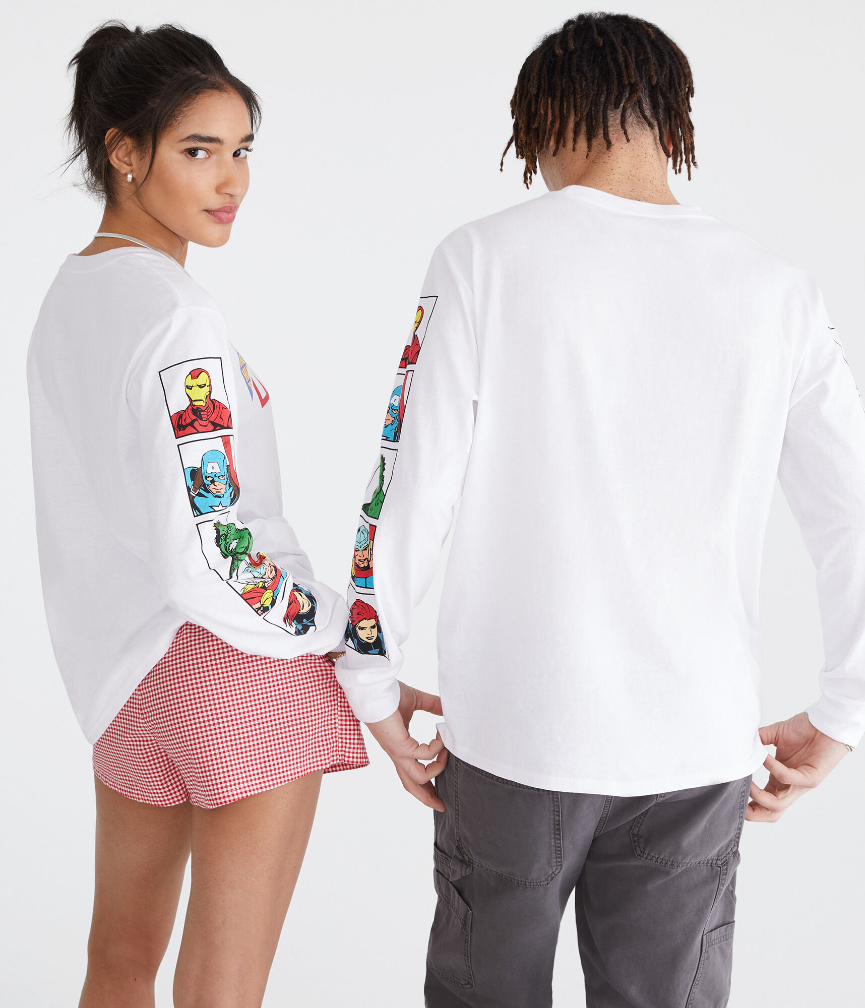 Marvel | Aero Long Sleeve Avengers Photo Booth Relaxed Graphic Tee