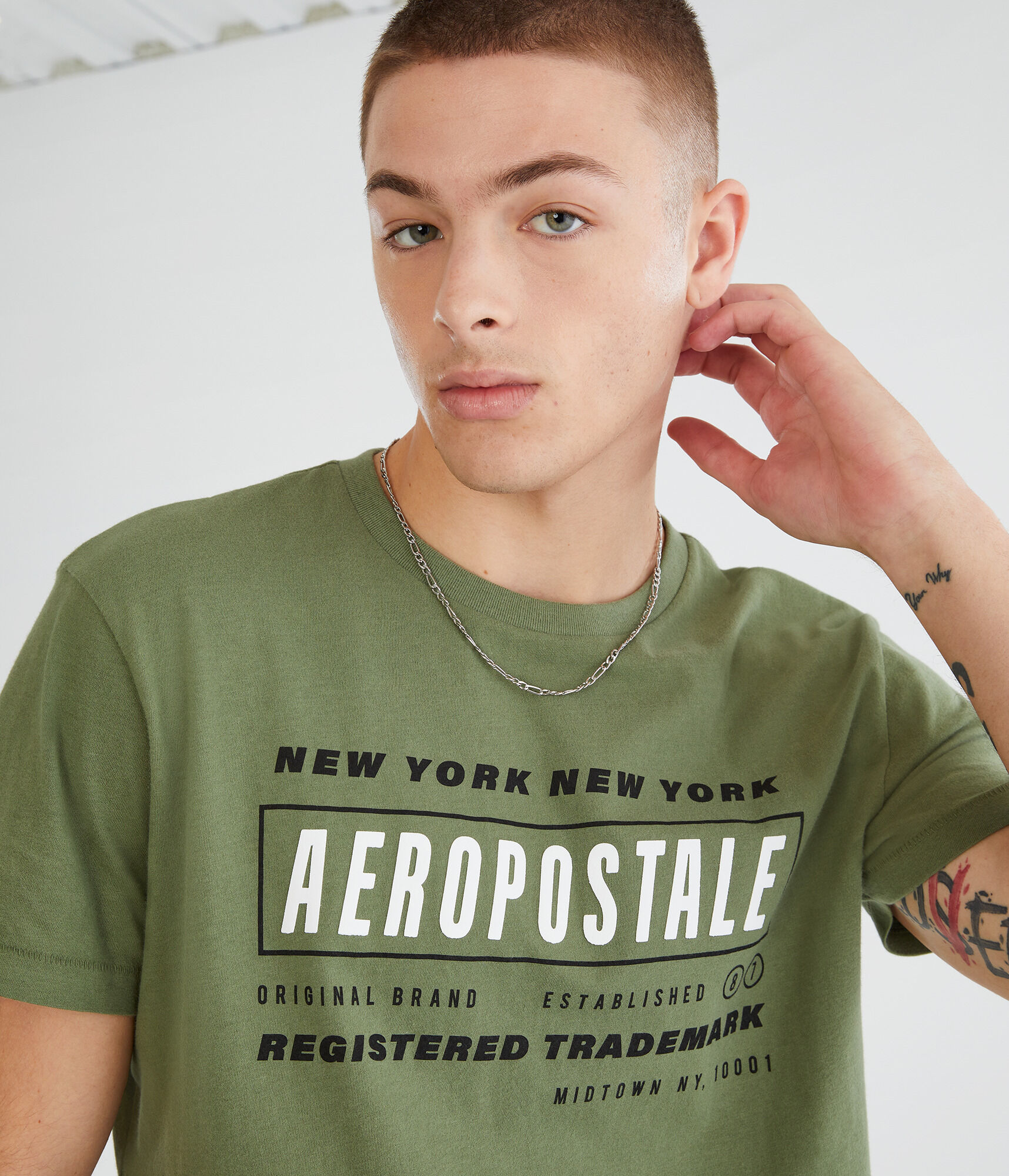 Aeropostale New York Box Logo Graphic Tee