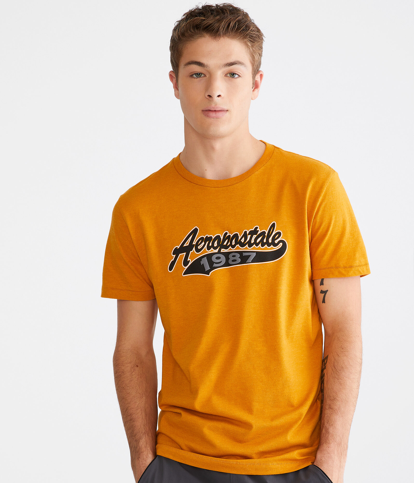 Aeropostale 1987 Script Graphic Tee