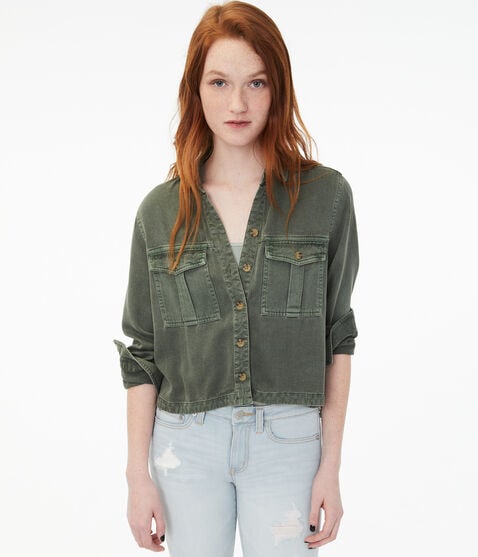 Long Sleeve Cropped Button-Down Shirt Long Sleeve Cropped Button-Down Shirt