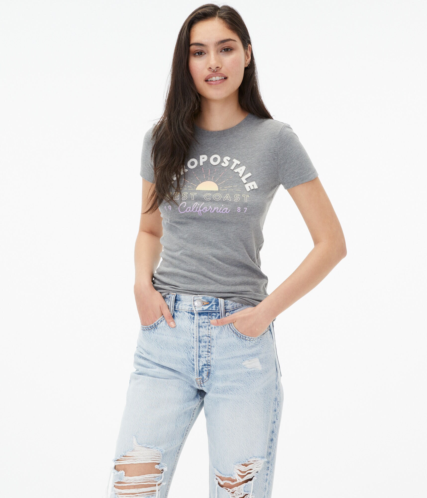Aeropostale West Coast Sun Appliqu&eacute; Graphic Tee