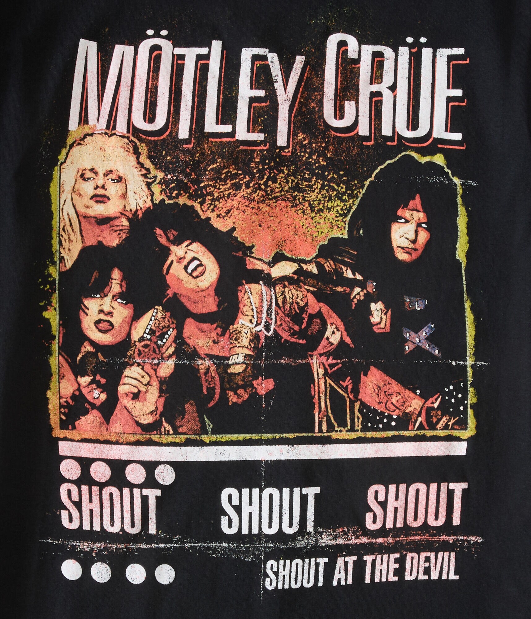 M&ouml;tley Cr&uuml;e Shout At The Devil Oversized Graphic Tee