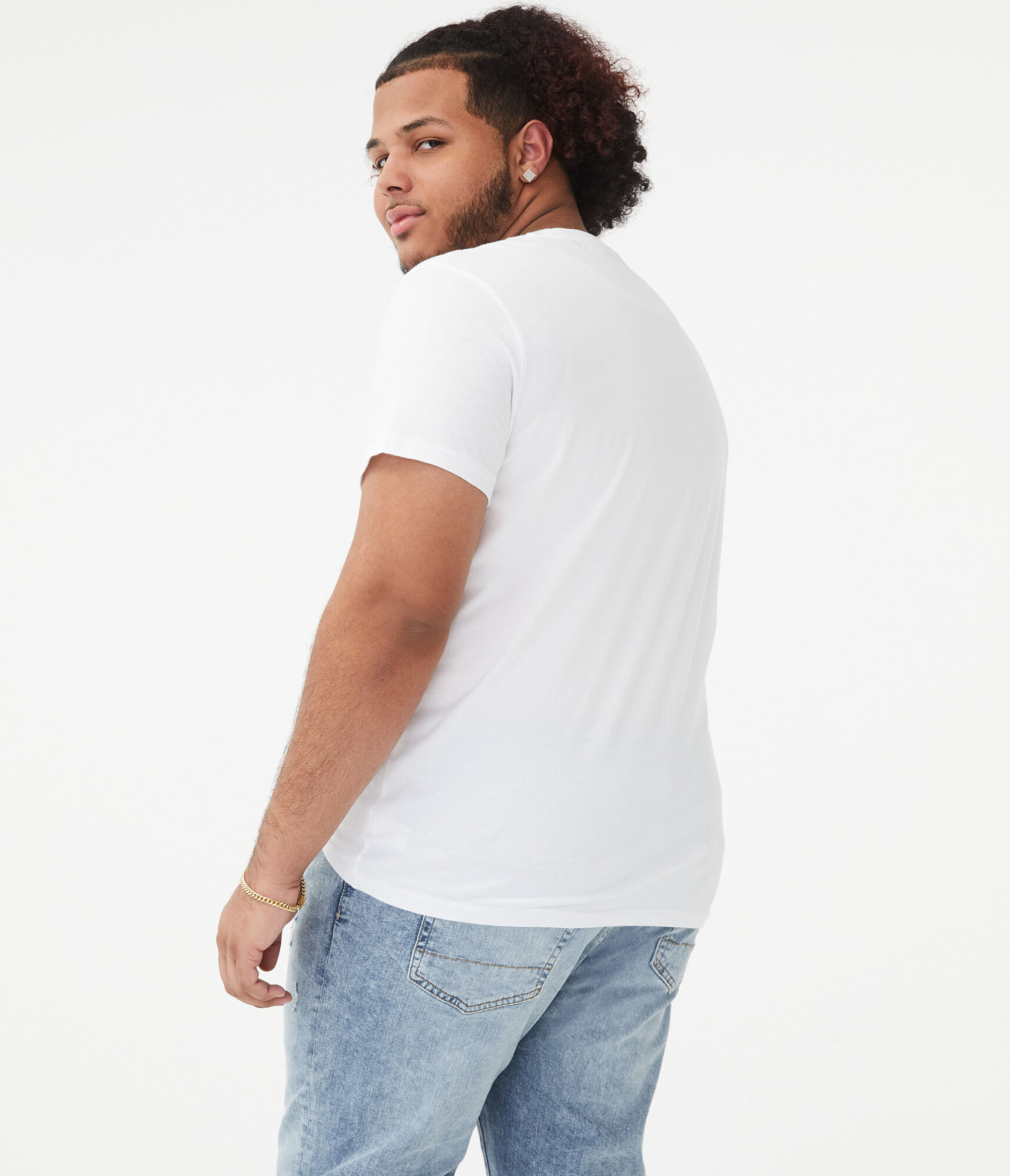 Aeropostale Crest Logo Appliqu&eacute; Graphic Tee